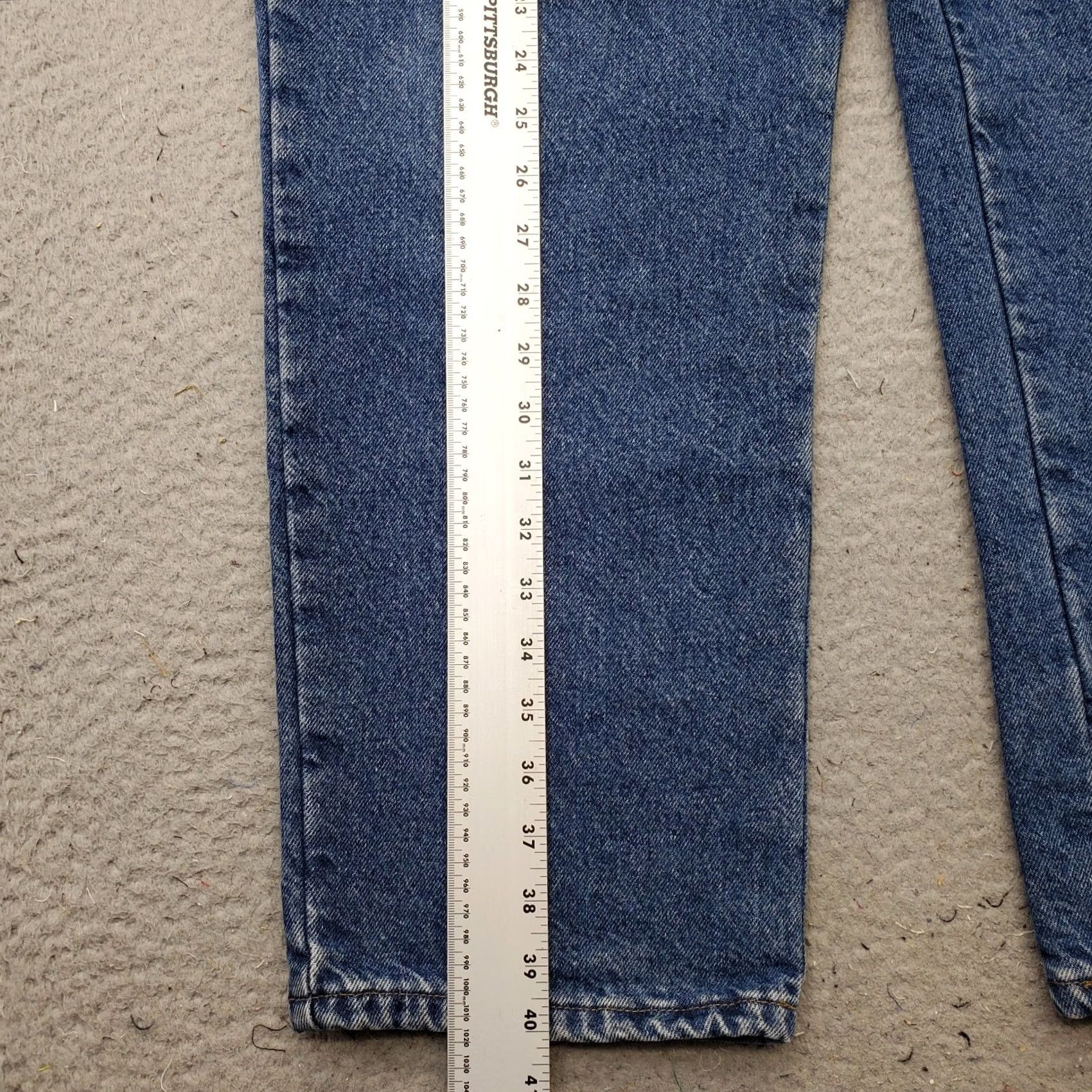 Vintage L.L. Bean Jeans Mens 38x30 Blue Denim Flannel Lined Classic Fit Straight Leg Jeans Mens Size 38 Blue Denim 5-Pocket Design Size US 38 / EU 54 - 3 Thumbnail