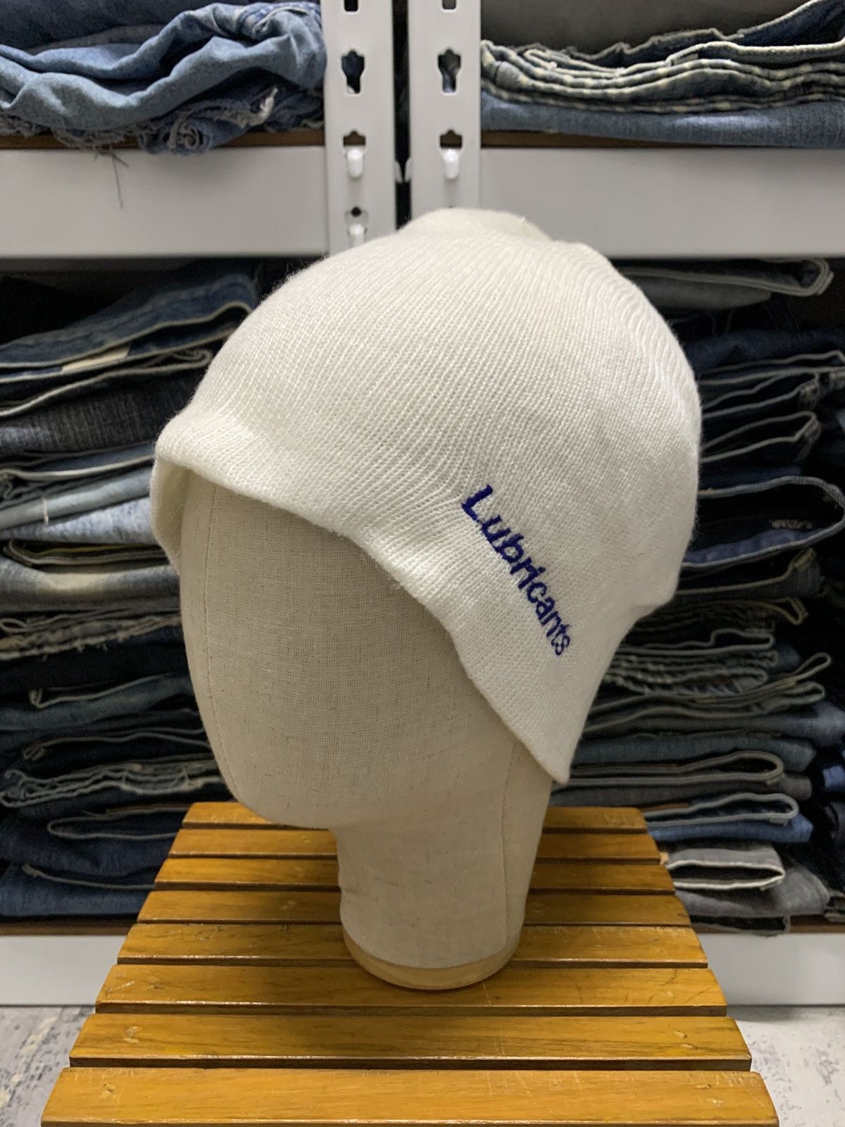 Japanese Brand Vintage 76 Lubricants White Beanie hat Size ONE SIZE - 2 Thumbnail