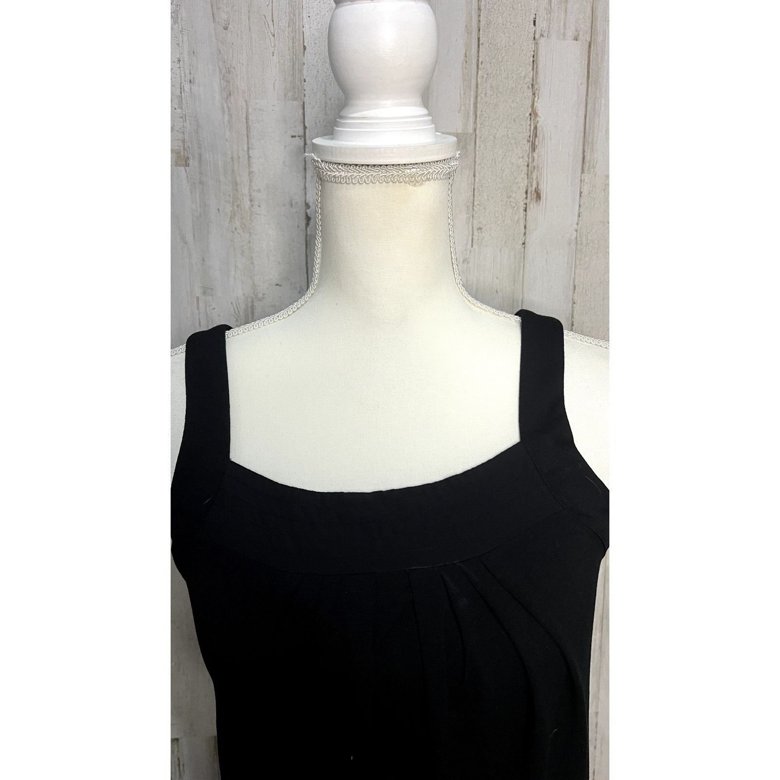 White House Black Market WHBM Women's XS Black Draped Square Neck Tank Top Size XS / US 0-2 / IT 36-38 - 3 Thumbnail