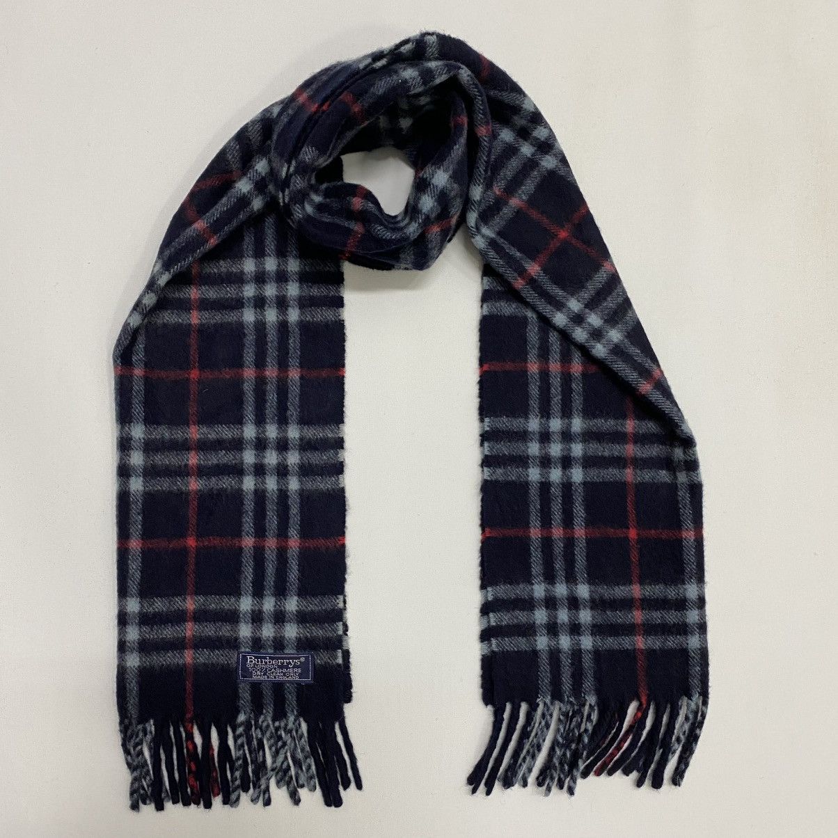Burberry BURBERRY SCARF MUFFLER BUR047 Size ONE SIZE - 1 Thumbnail