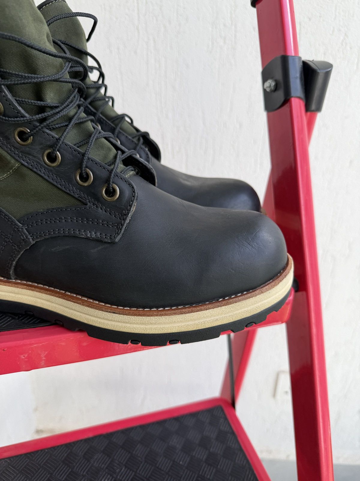 Visvim Khaki (olive) 7Holes 73’folk boot Size US 10 / EU 43 - 2 Thumbnail