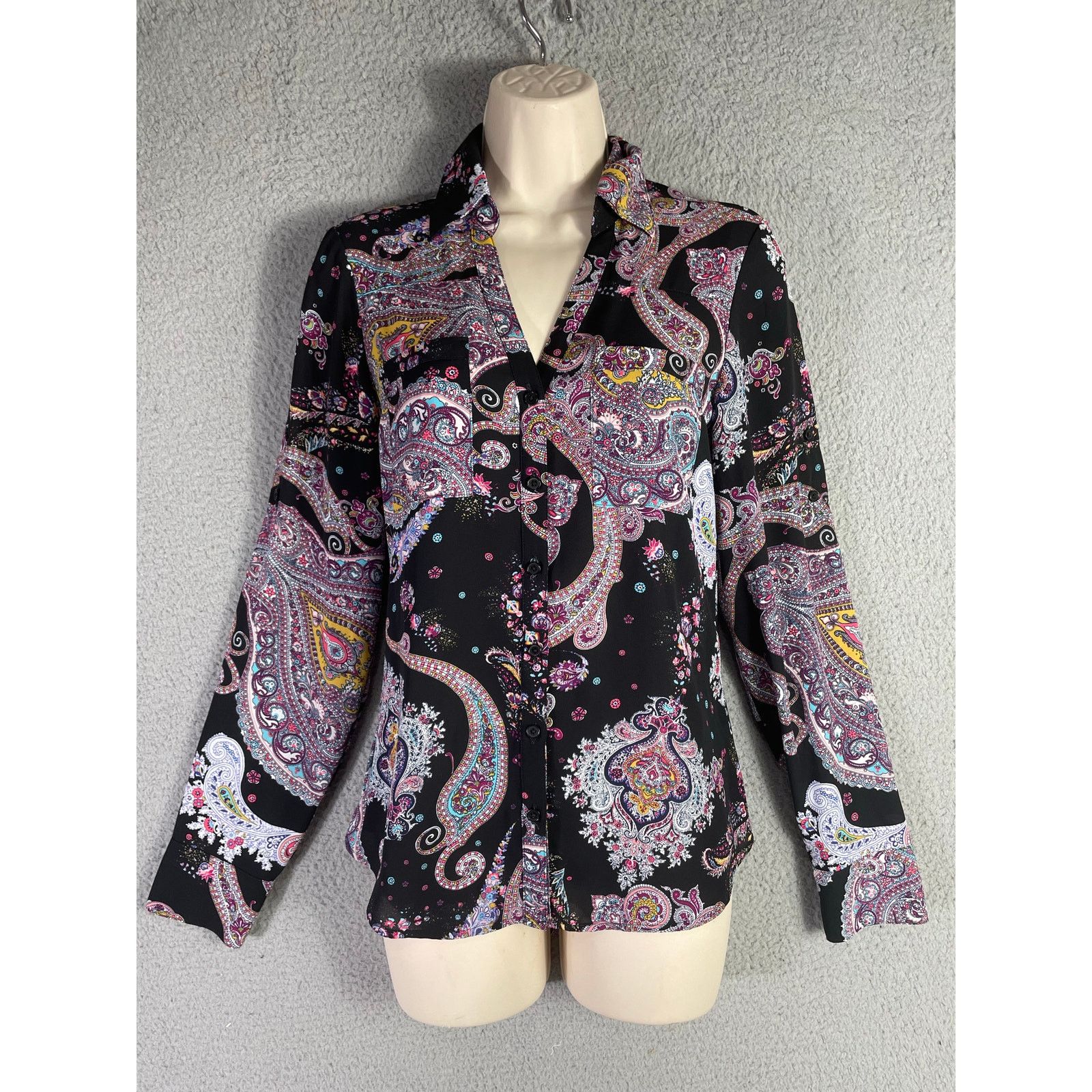 Express Express Women’s Paisley Button Down Shirt XS Boho Blouse Size XS / US 0-2 / IT 36-38 - 2 Thumbnail