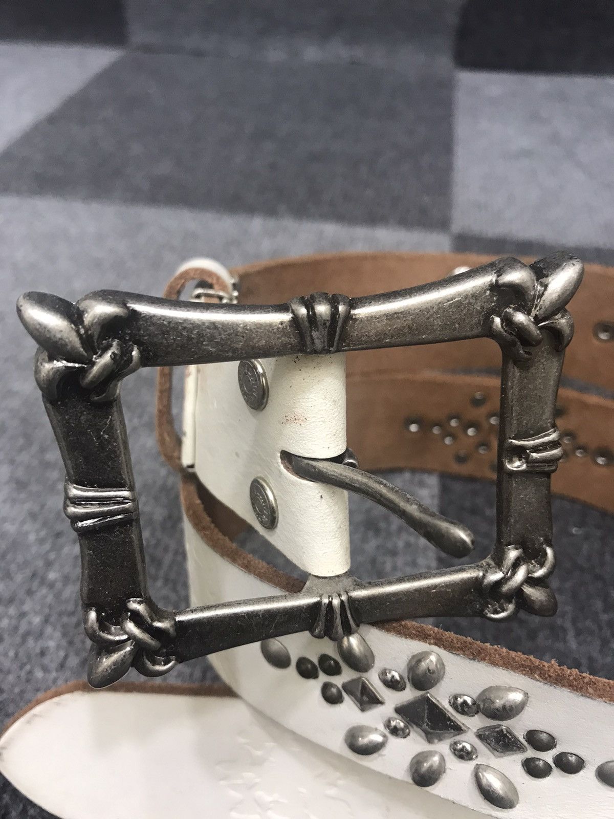 Edwin Edwin Genuine Leather Studded Belt(32-36) Size ONE SIZE - 2 Thumbnail