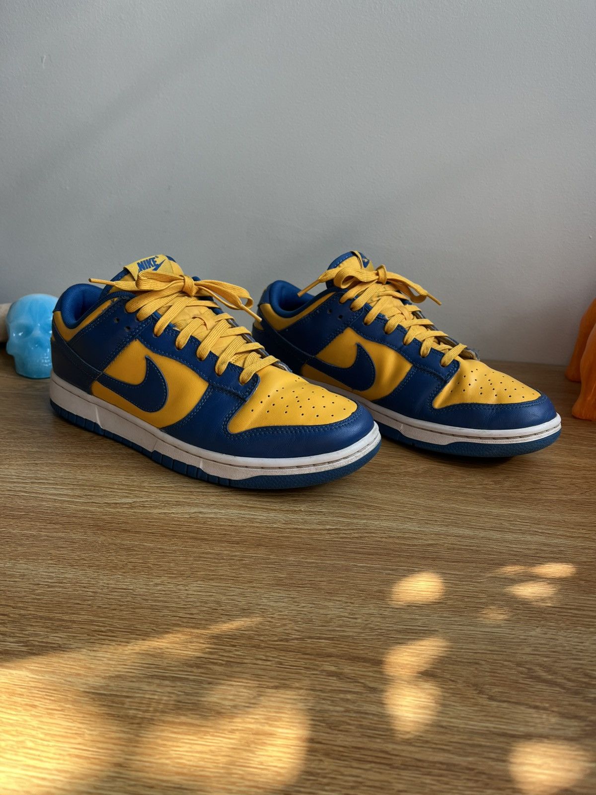 Nike Nike Dunks UCLA edition Size US 10 / EU 43 - 3 Thumbnail