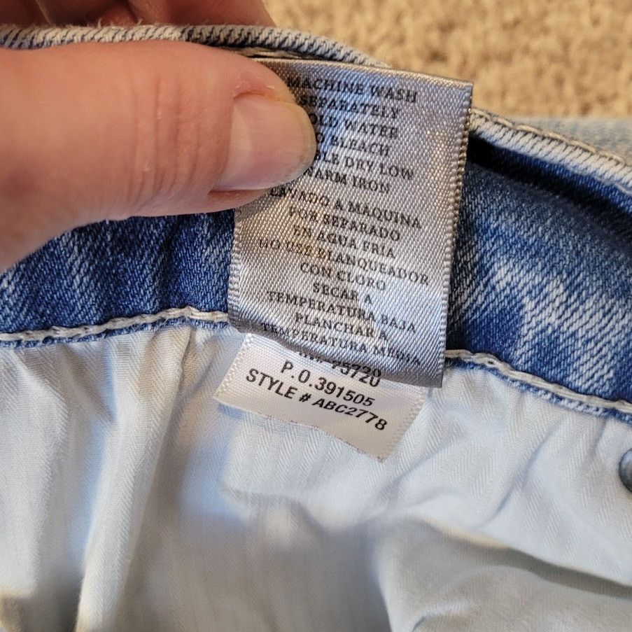 BKE BKE Carter Straight Leg Jeans 34L Distressed Button Fly EUC Size US 36 / EU 52 - 11 Thumbnail