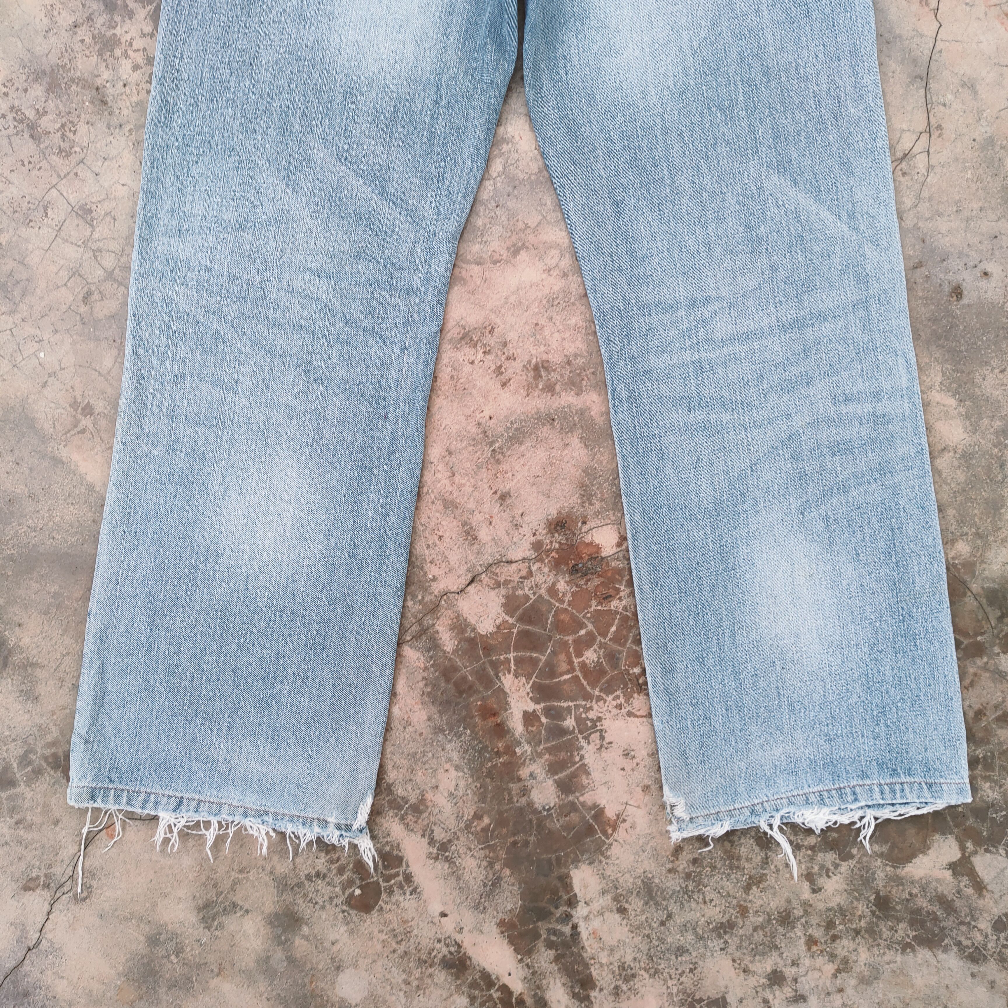 Japanese Brand VINTAGE JAPANESE FADED RIPPED JEANS DENIM PANTS Size US 36 / EU 52 - 10 Thumbnail