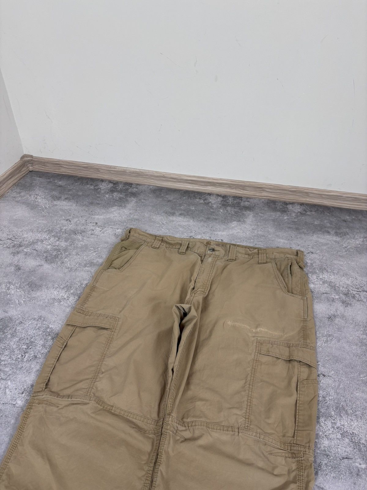 Carhartt Carhartt Relaxed Fit USA Hype Beige Brown Baggy Cargo Pants Size US 44 / EU 60 - 13 Thumbnail