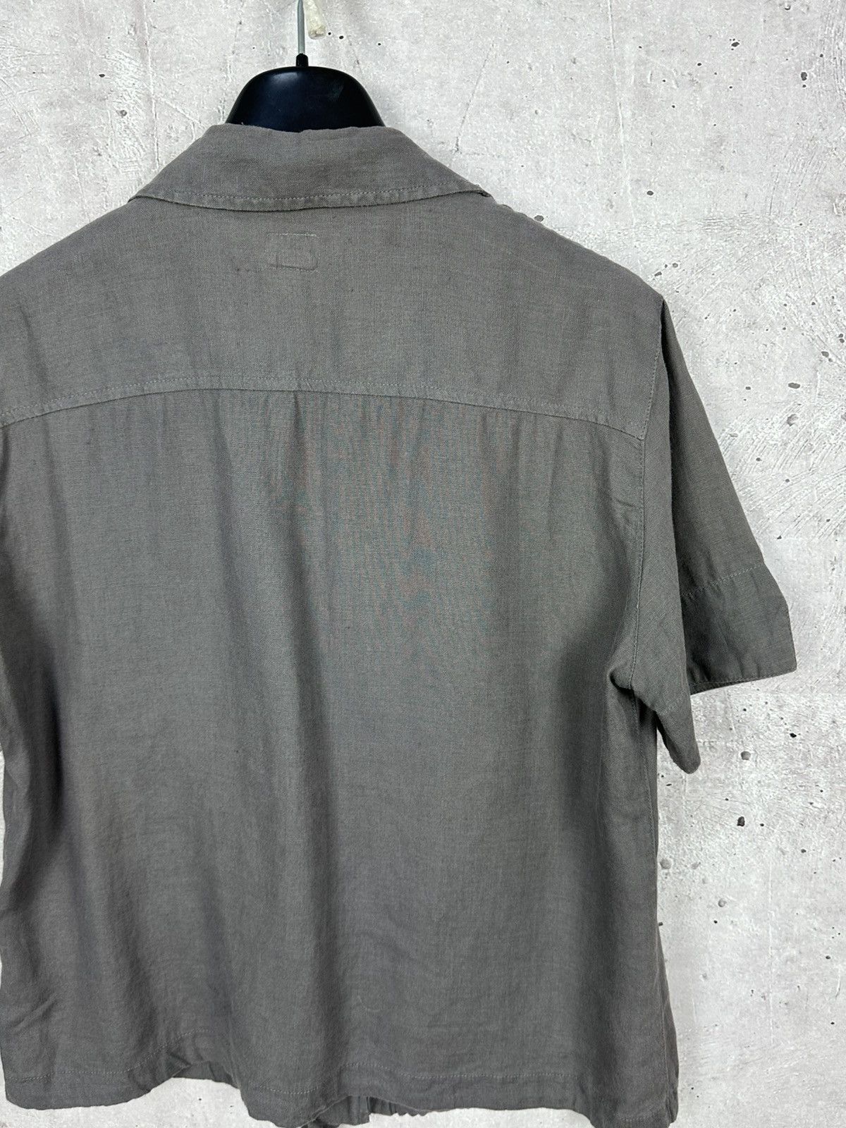 Armani Vintage Armani Jeans Grey Linen Short Sleeve Shirt Size M / US 6-8 / IT 42-44 - 9 Thumbnail