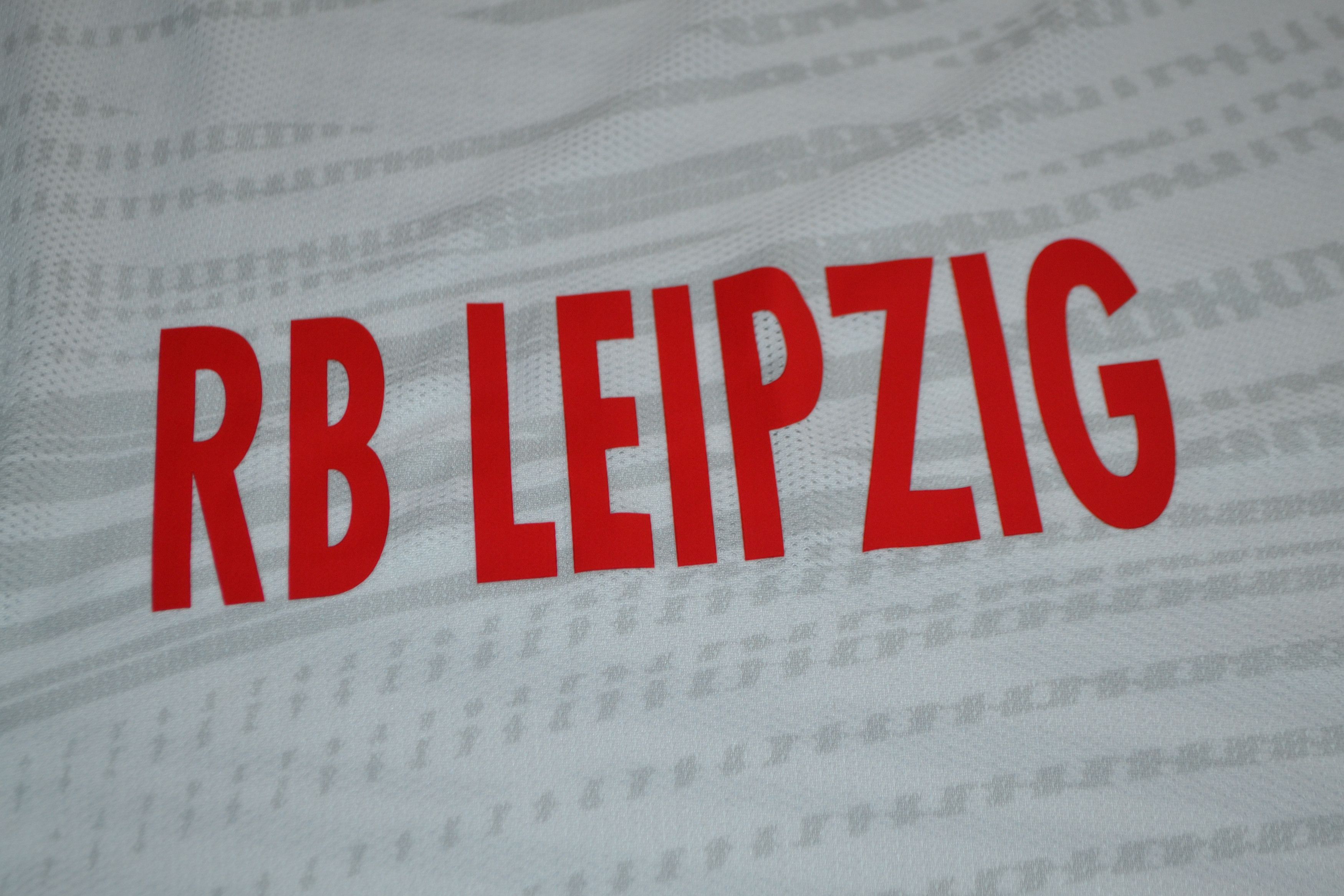 Nike RB Leipzig Home Player Issue Kit Shirt 2019 2020 Jersey Size US S / EU 44-46 / 1 - 9 Thumbnail