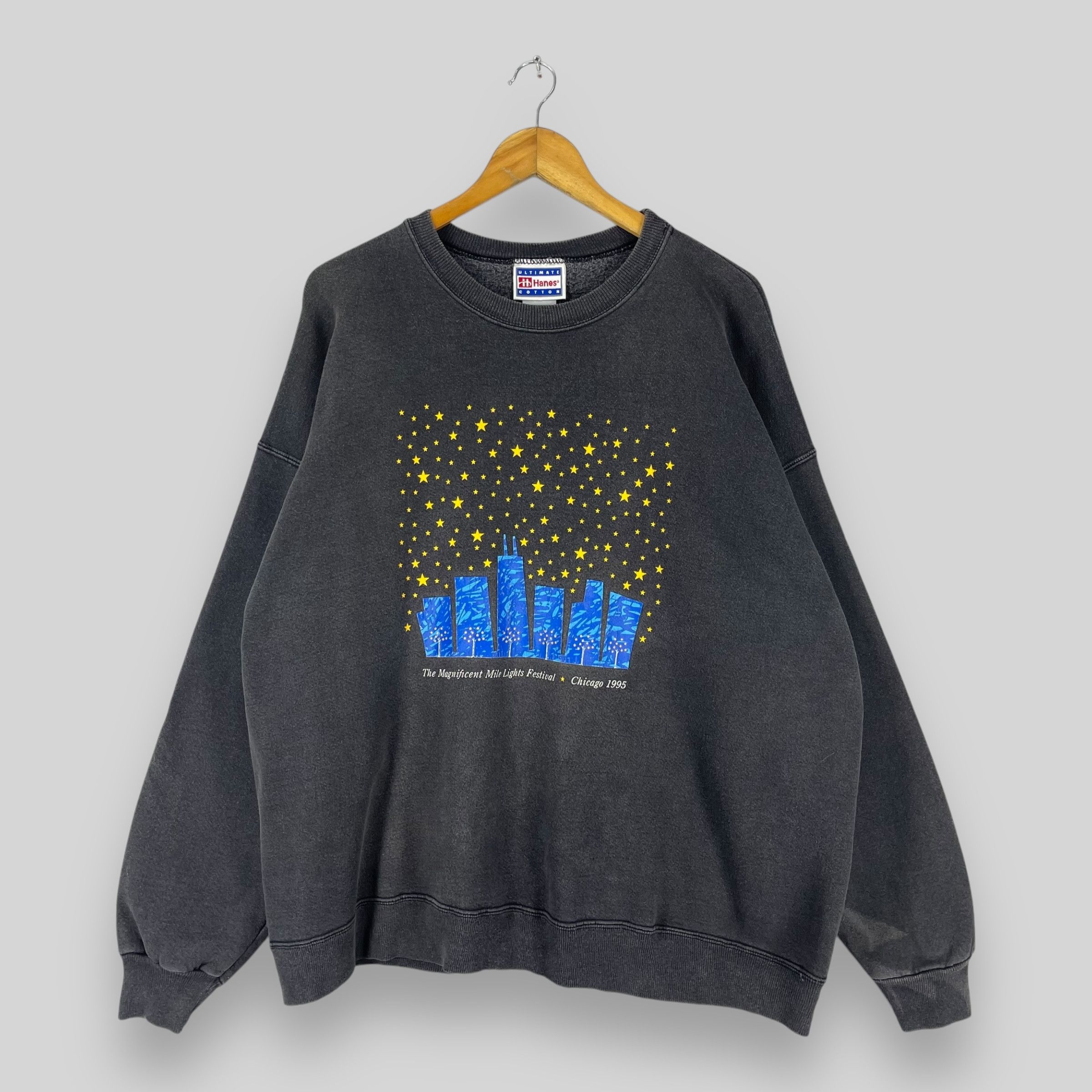 Disney Vintage 90's WALT DISNEY Light Festival Distressed Sweater Size US XL / EU 56 / 4 - 1 Thumbnail