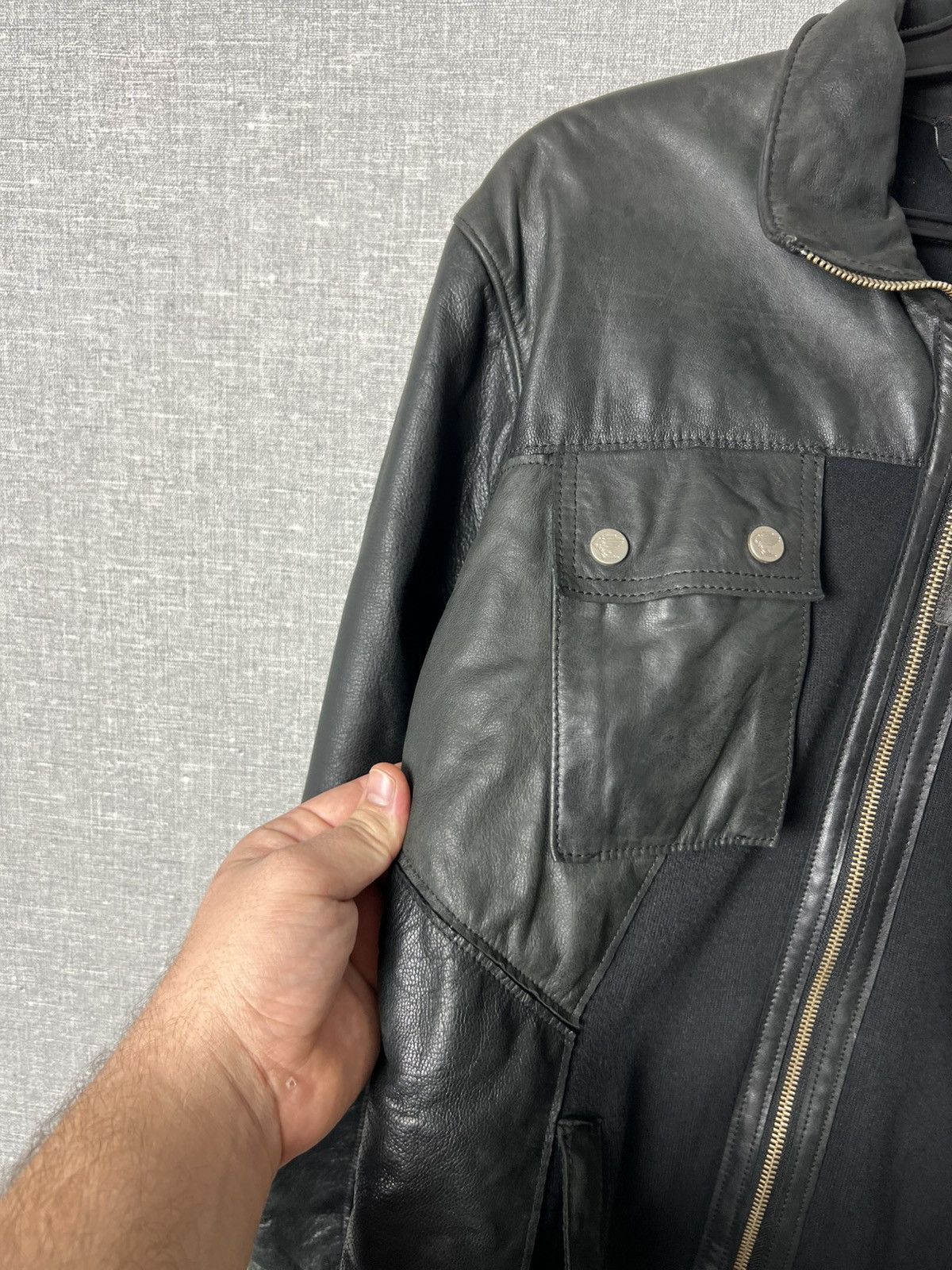 Versace Vintage Versace Sport Big Logo Collared Leather Jacket Biker Size US M / EU 48-50 / 2 - 12 Thumbnail