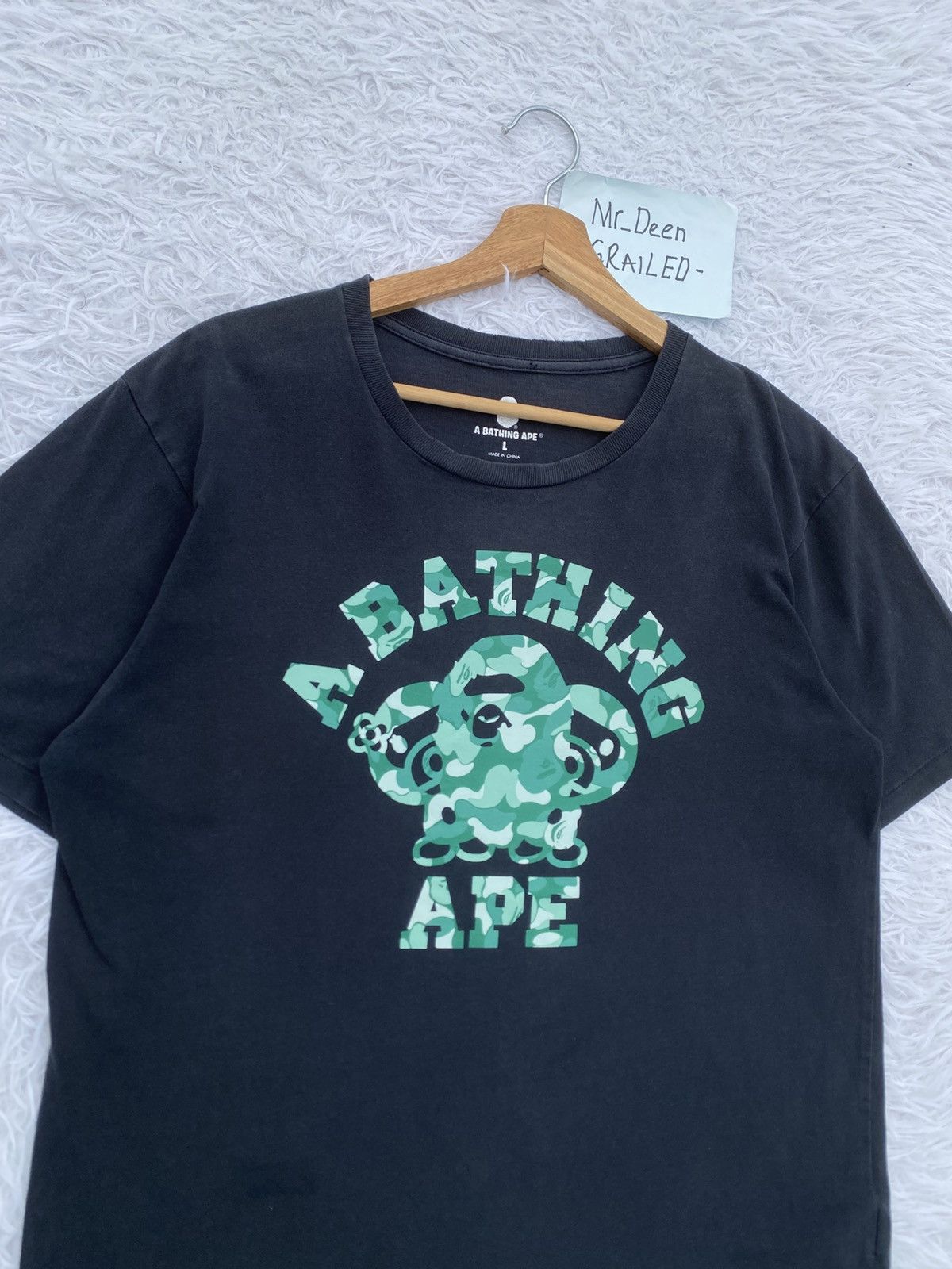 Bape Rare Vintage A Bathing Ape BAPE Camo College Logo Tshirt Size US L / EU 52-54 / 3 - 6 Thumbnail
