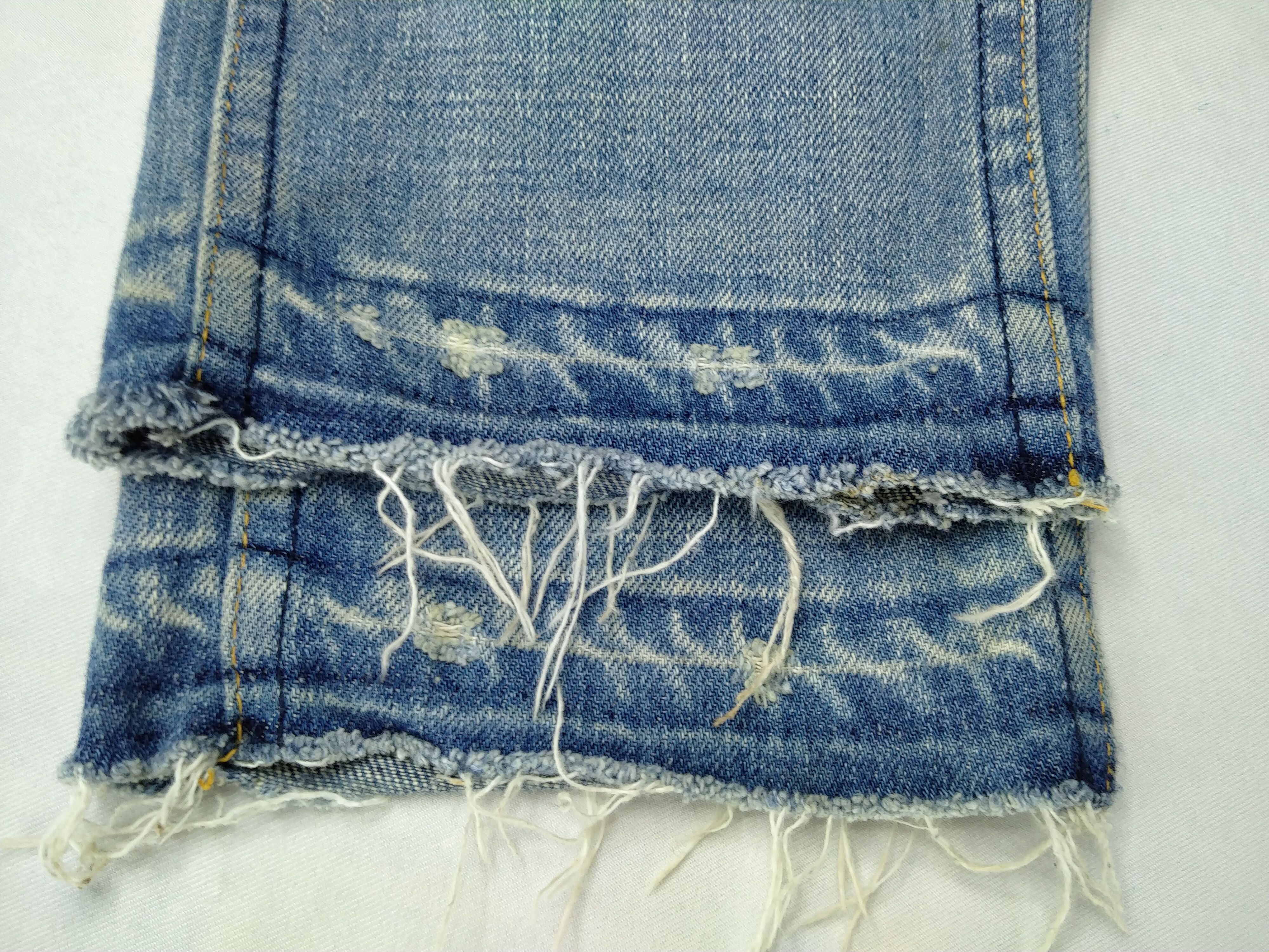 Levi's Light Wash Vintage Levi's Big E Orange Tab Denim -JN765 Size US 31 - 10 Thumbnail