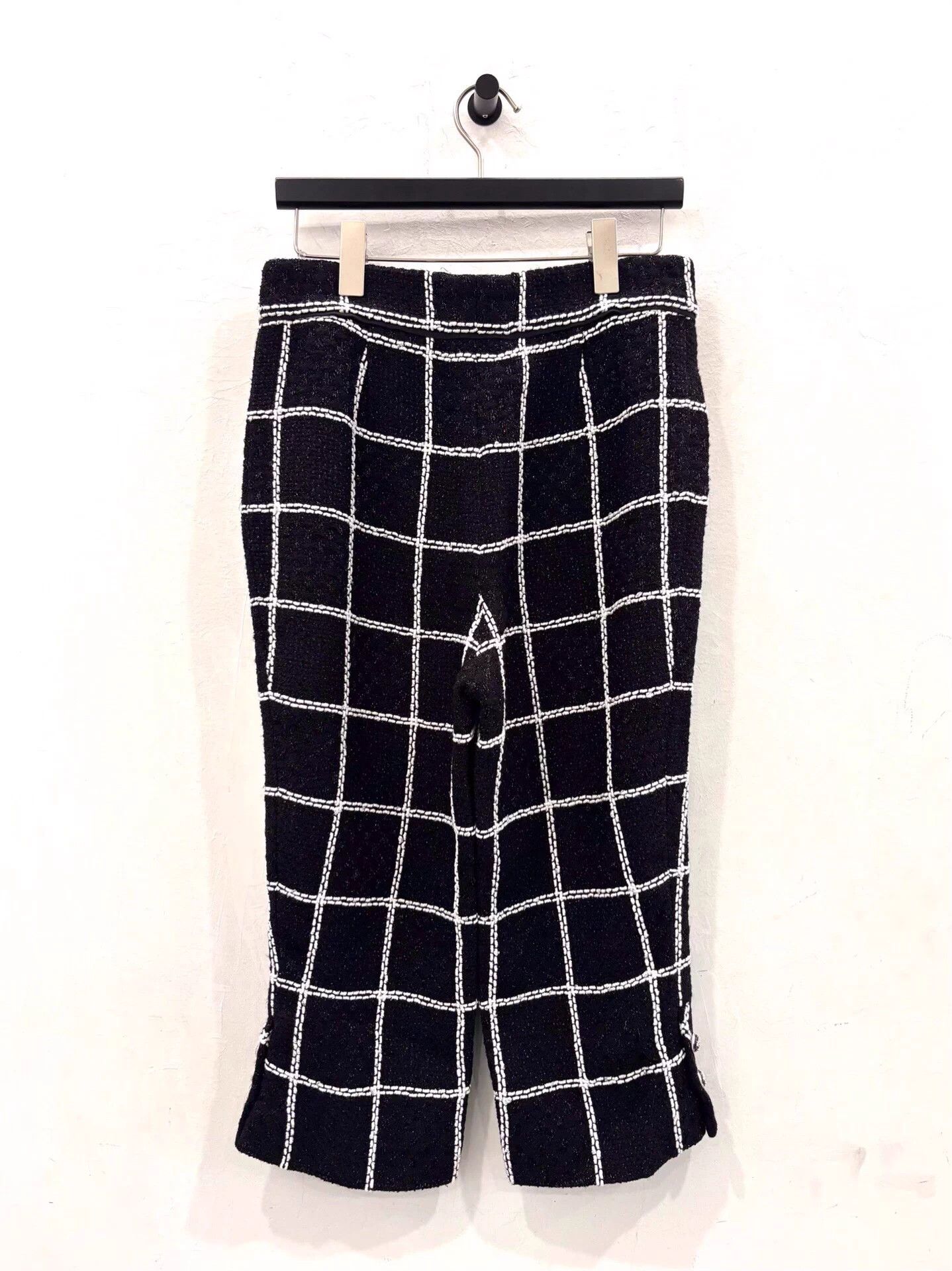 Chanel Chanel Rooftop black white check CC crystal button pants 40 Size 28" / US 6 / IT 42 - 3 Thumbnail