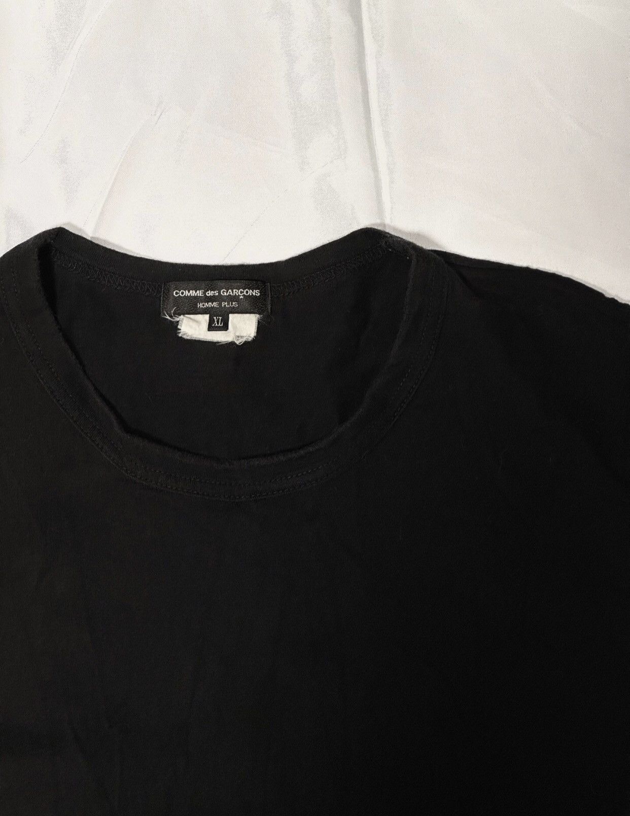 Comme des Garcons Black double zipper short sleeved T-shirt 2412-Nextarrow Size US XL / EU 56 / 4 - 3 Thumbnail