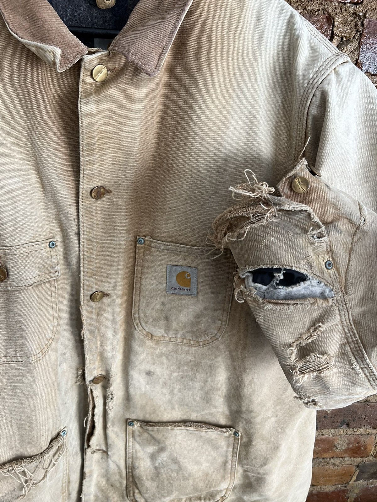 Carhartt Vintage Thrashed Carhartt distressed jacket *Quick Sell* Size US XL / EU 56 / 4 - 4 Thumbnail