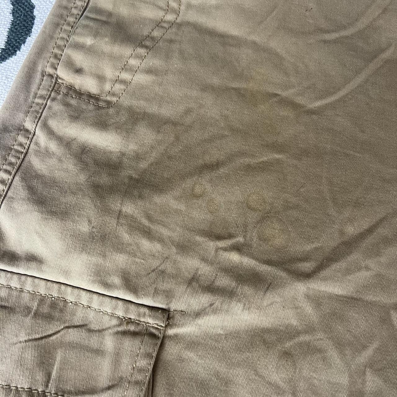 Sean John × Vintage Vintage Y2K/2000s Sean John Khaki Skater Style Cargo Shorts! Size US 32 / EU 48 - 4 Thumbnail