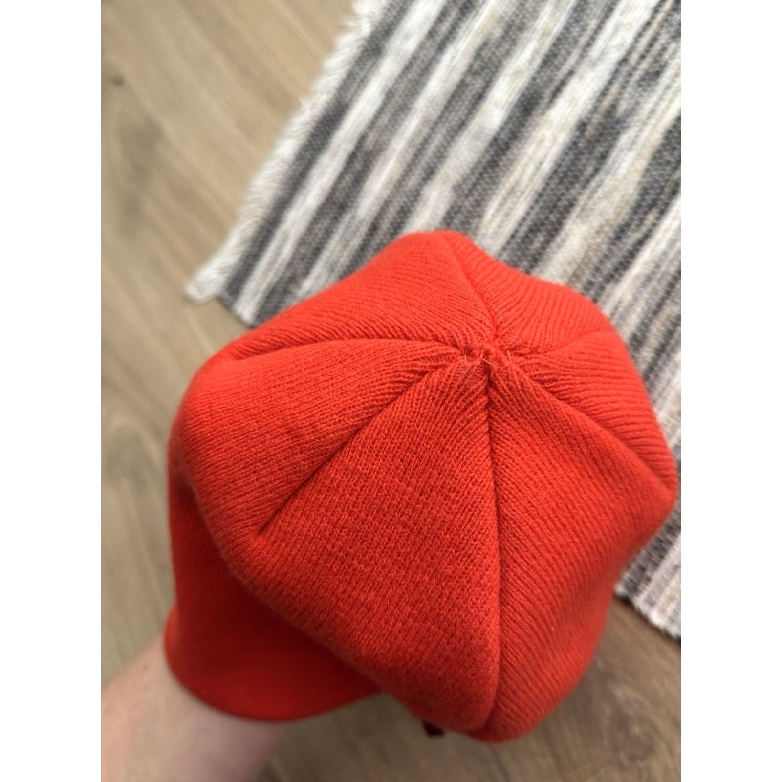 Oakley VINTAGE Oakley Beanie Hat One Size Men Orange Embroidered Logo 90s Streetwear Outdoor Casual Size ONE SIZE - 5 Thumbnail