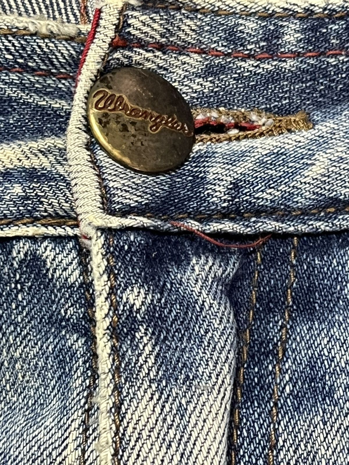 Wrangler Vintage Wrangler Faded Grunge Distressed Denim Size US 33 - 8 Thumbnail