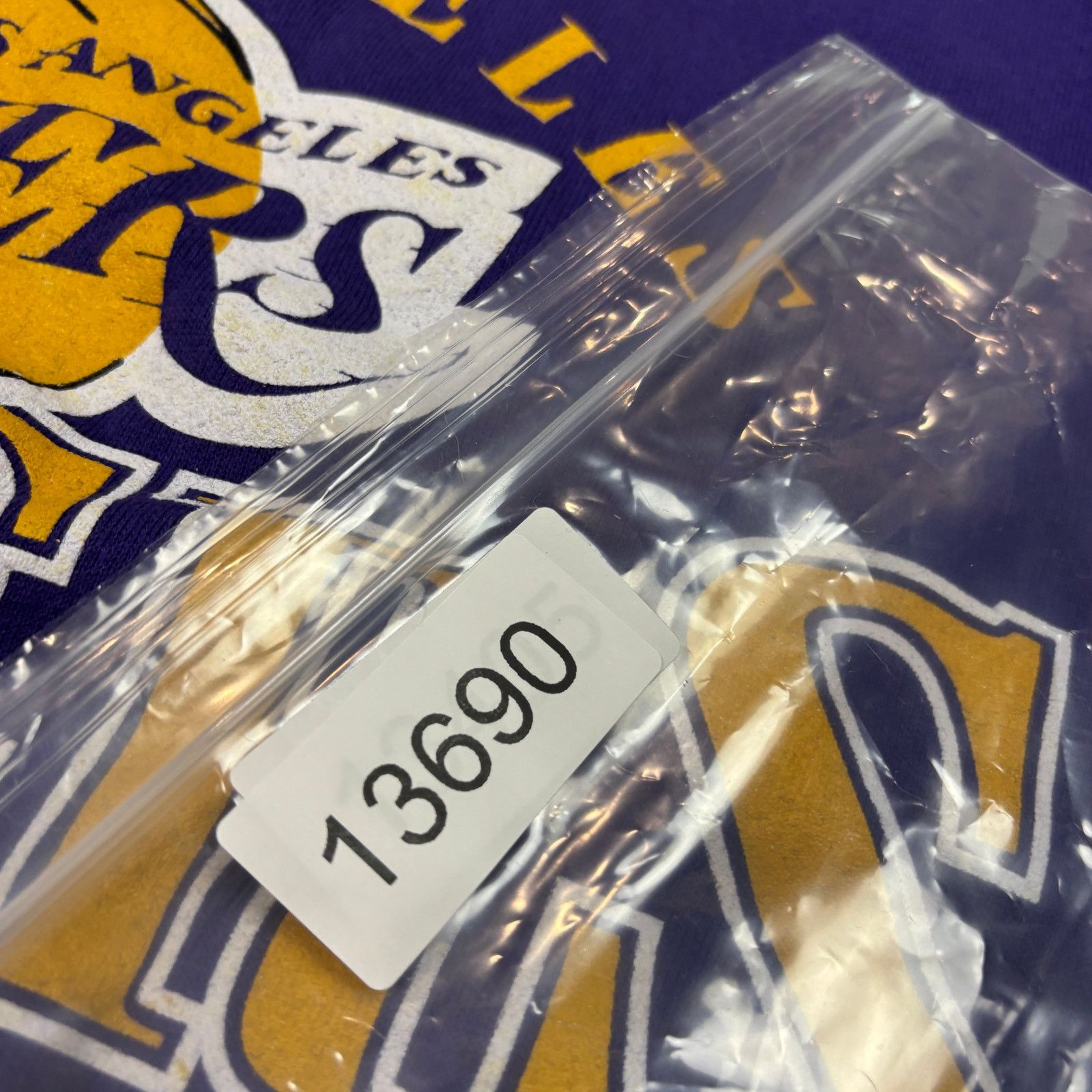 CSA × NBA × Vintage Vintage 90s Los Angeles Lakers NBA Crew Sweatshirt Men's M Size US M / EU 48-50 / 2 - 9 Thumbnail