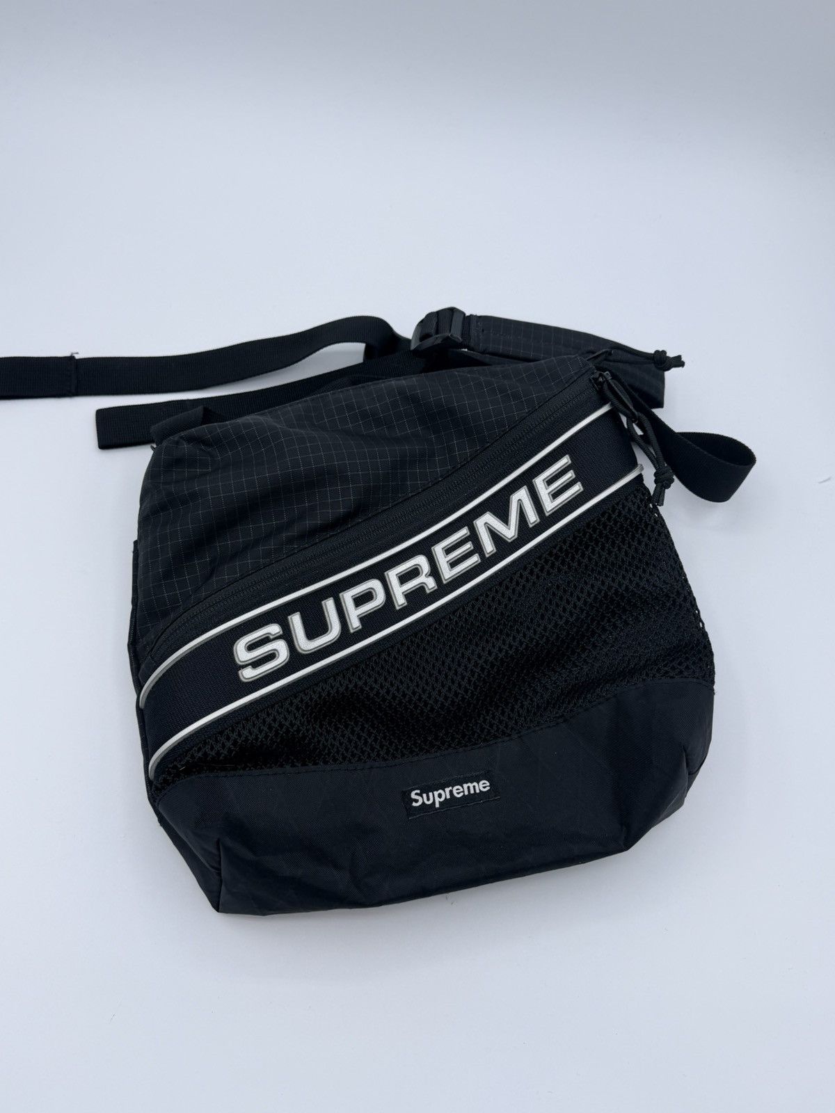 Supreme Supreme Black Sidebag Crossbody Size ONE SIZE - 1 Thumbnail