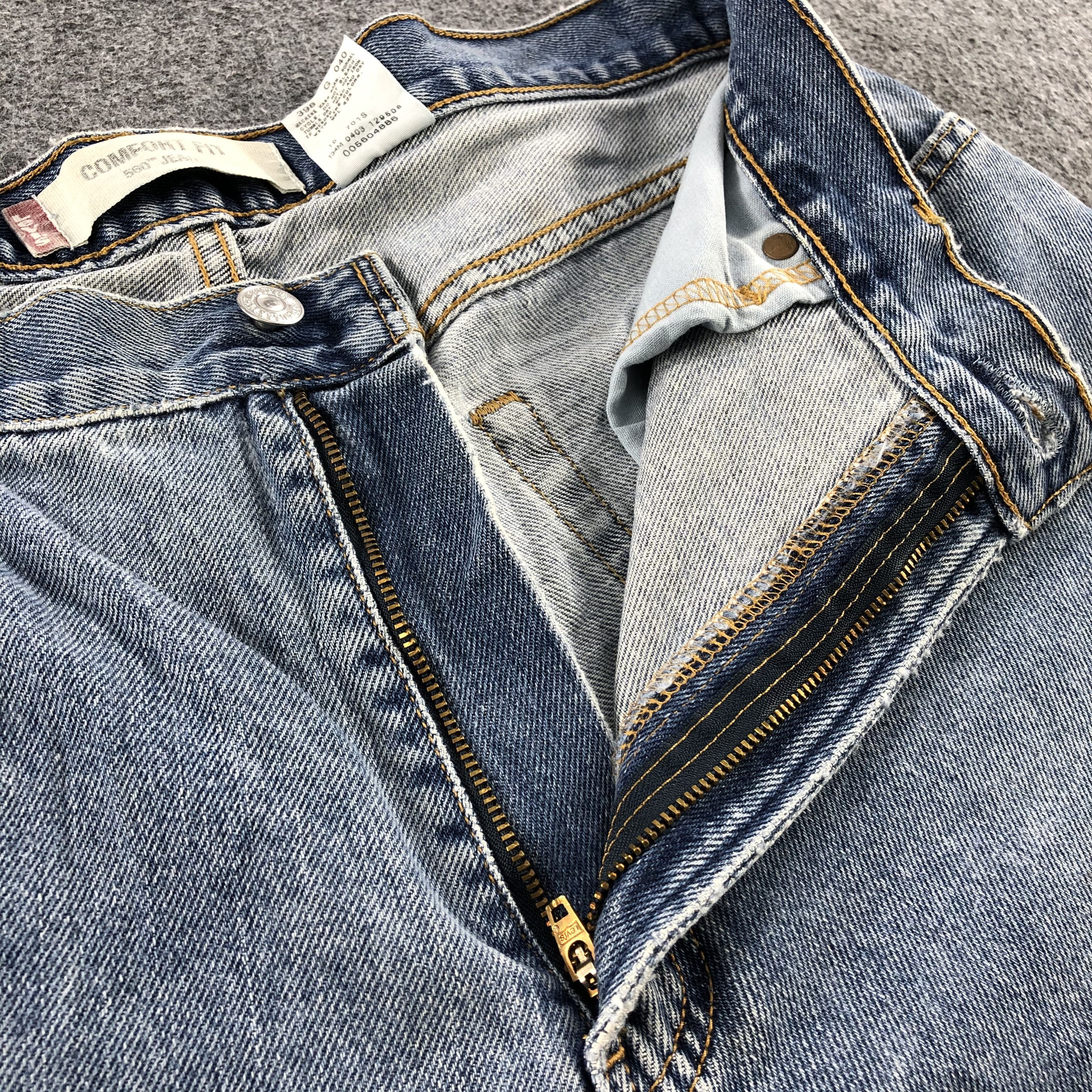 Levi's Vintage Levis 560 Jeans-J1139 Size US 33 - 8 Thumbnail