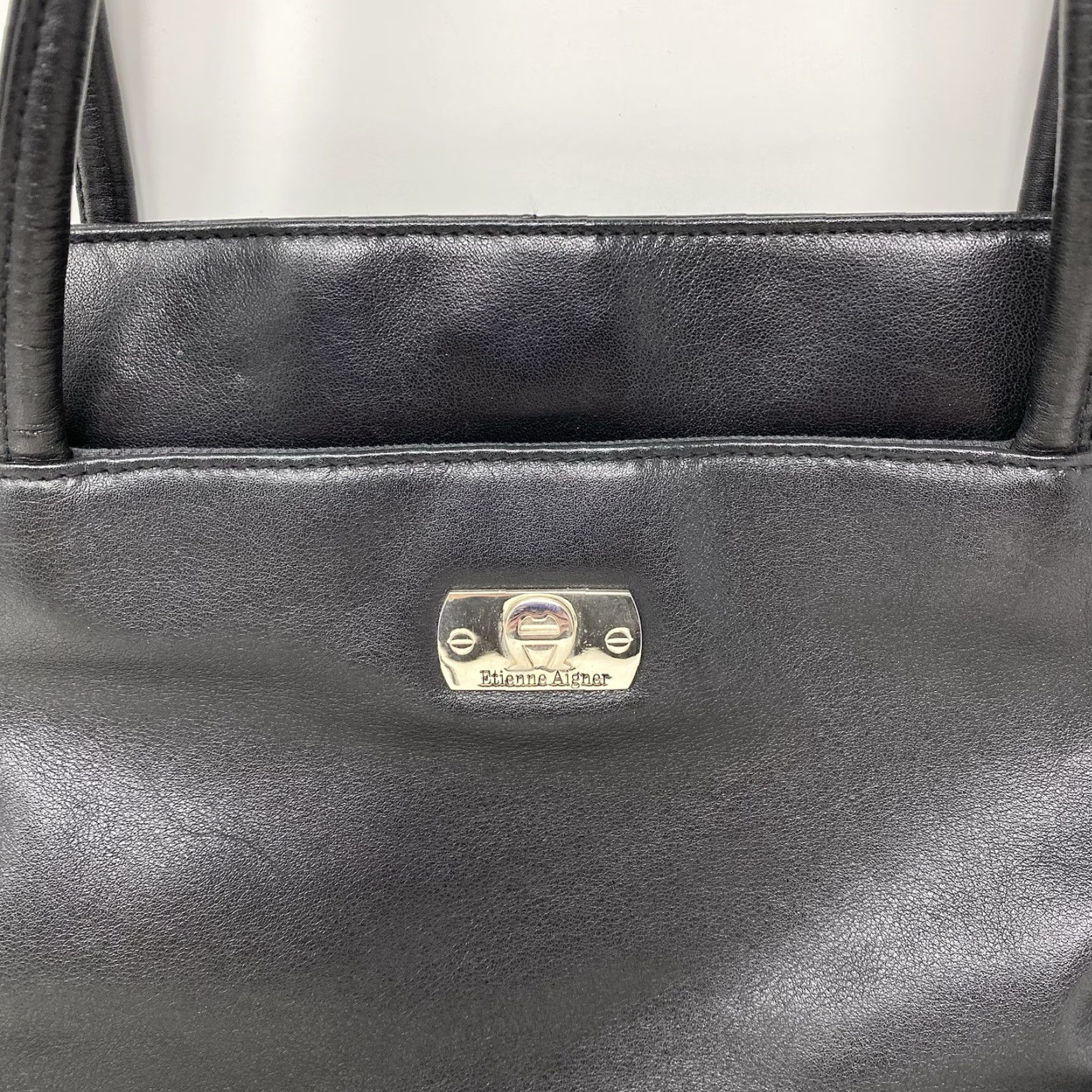 Etienne Aigner Vtg Etienne Aigner Black Leather Shoulder Bag Handbag Purse Y2K Minimalist Bag Women Small 9x12x3 Black Leather Shoulder Bag Vintage Size ONE SIZE - 2 Thumbnail