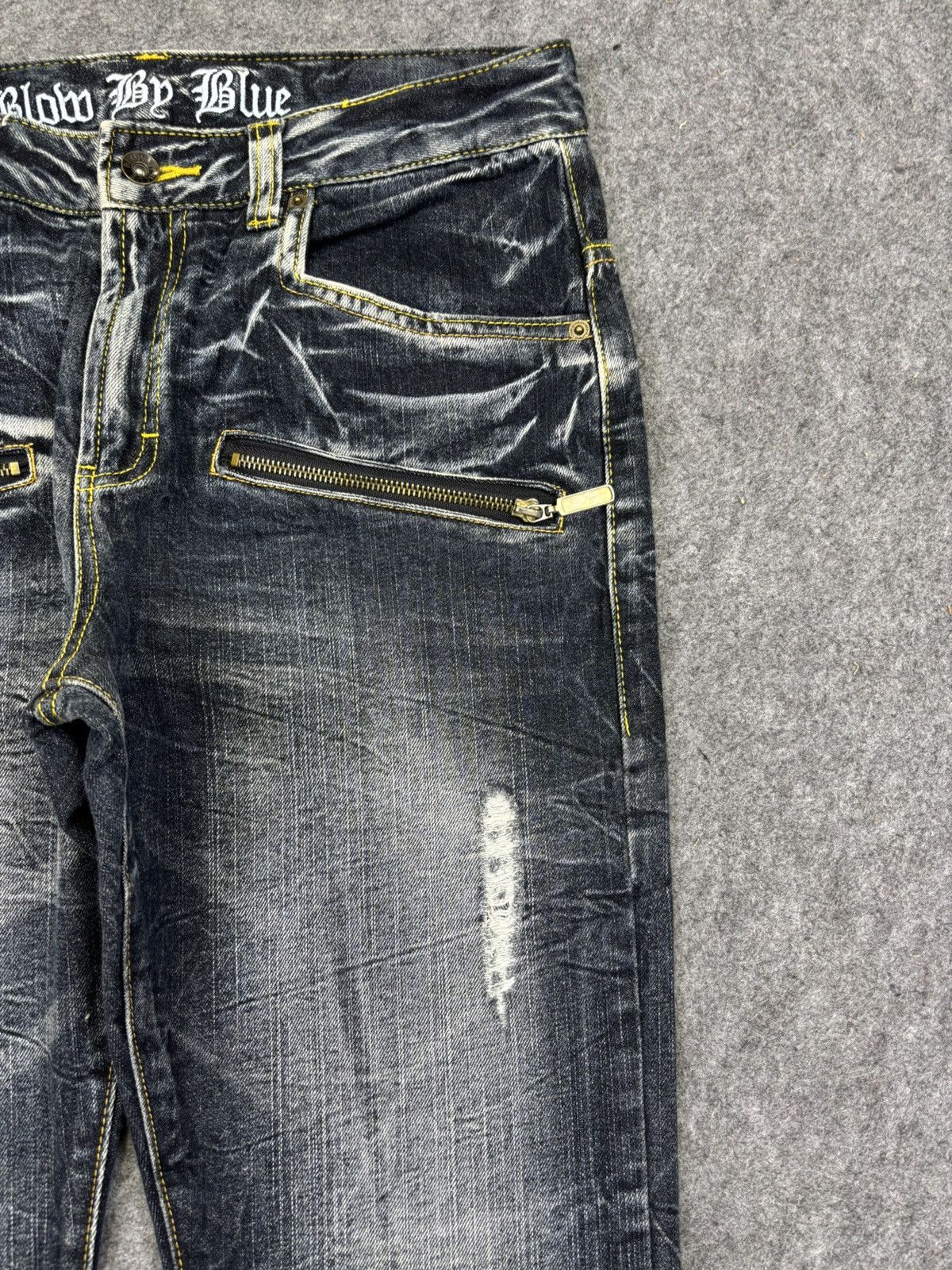 Japanese Brand Blow By Blue Crazy Fades Distressed Mild Denim F815 Size US 33 - 5 Thumbnail