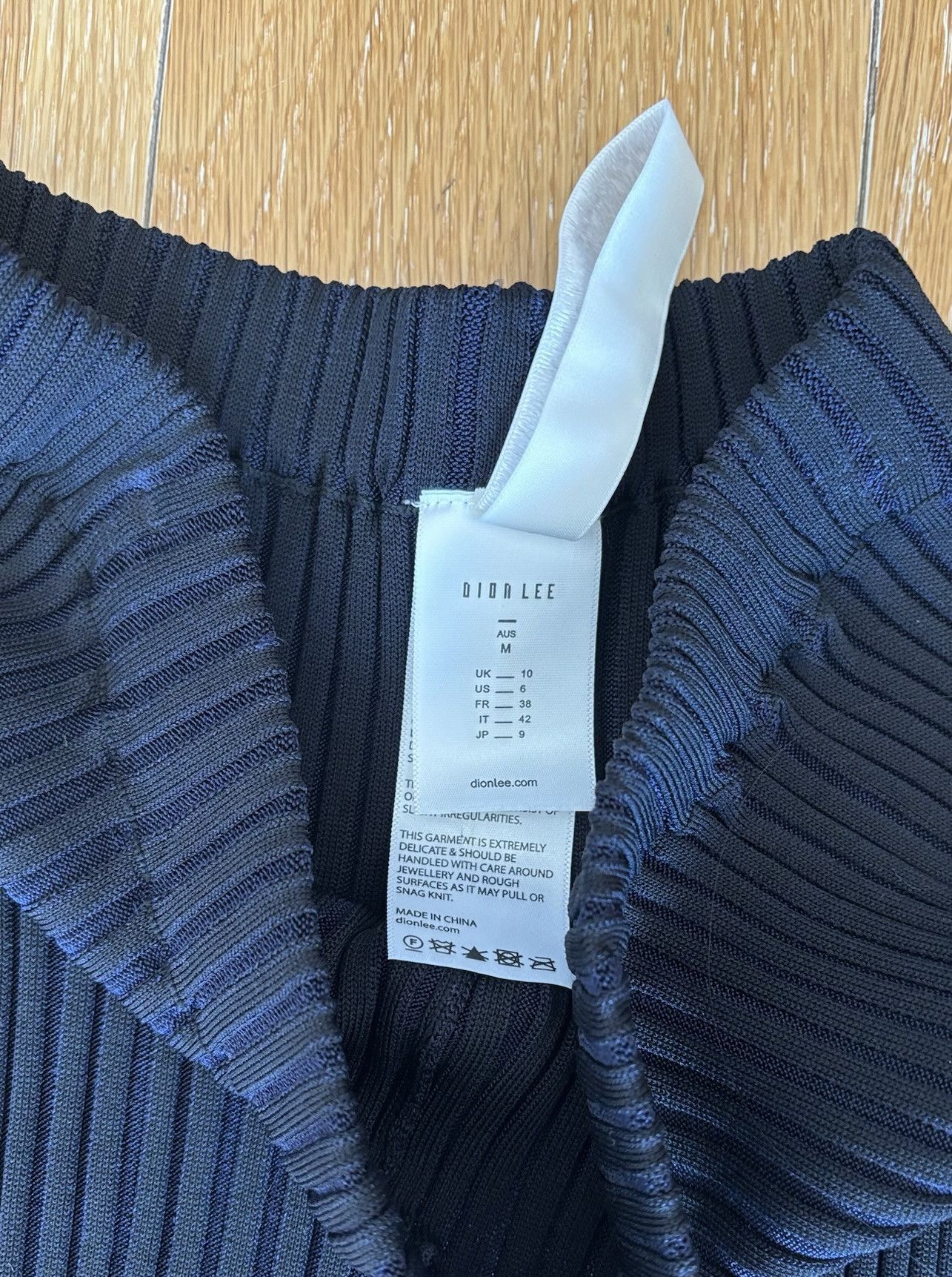 Dion Lee DION LEE SUPER STRETCH FLARED RIB PANTS Size 28" / US 6 / IT 42 - 3 Thumbnail