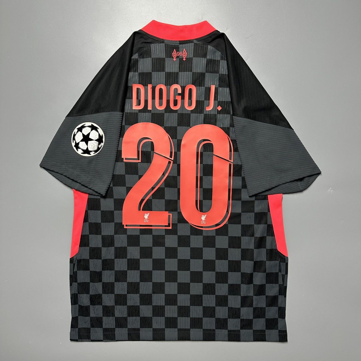 Vintage LIVERPOOL NIKE 2020/2021 SOCCER THIRD JERSEY #20 DIOGO JOTA Size US M / EU 48-50 / 2 - 1 Thumbnail