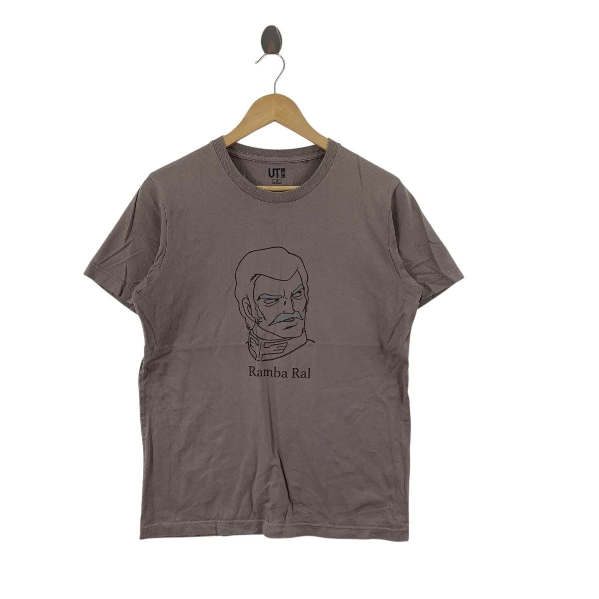 Anime UNIQLO x ANIME GUNDAM RAMBA RAL No Zaku Tee Shirt Top Manga Size US M / EU 48-50 / 2 - 3 Thumbnail