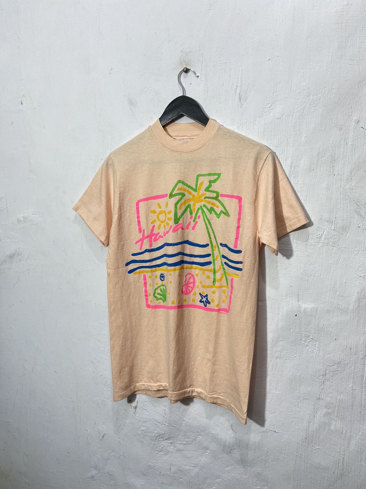Hanes × Vintage Vintage Hawaii ©️Rivaltees, inc Tshirt Size US S / EU 44-46 / 1 - 1 Thumbnail