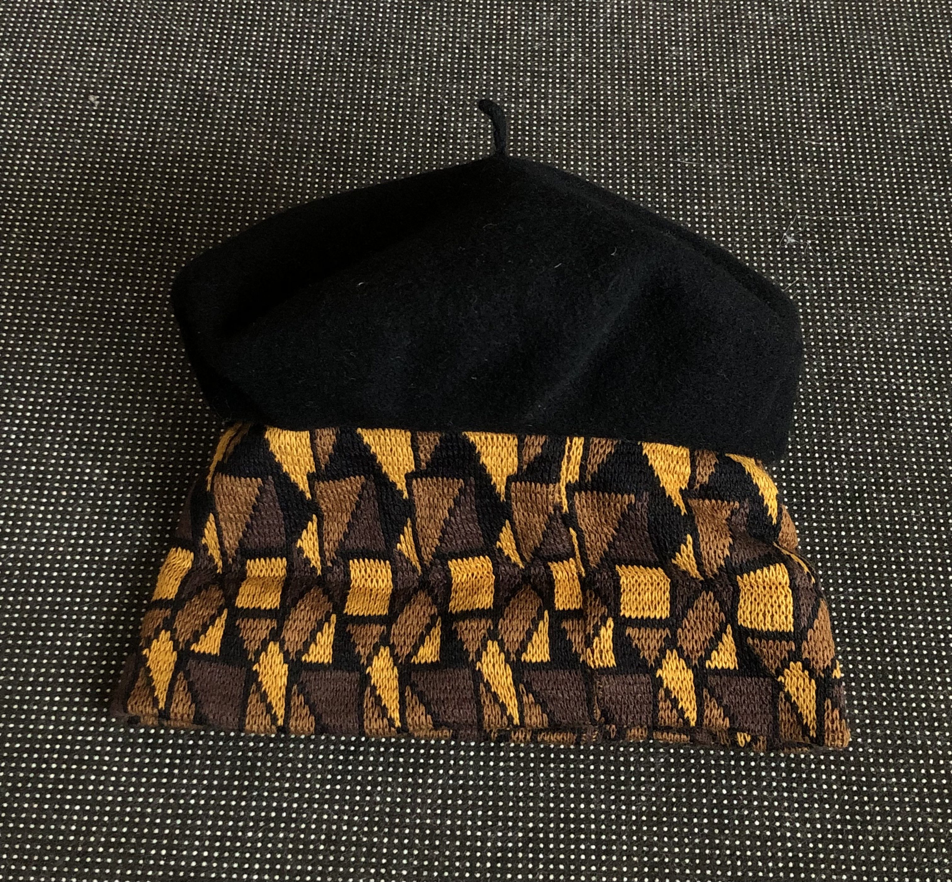 Kangol RARE🔥KANGOL MADE IN UK WOOL BERET HAT UNISEX FITS MOST Size ONE SIZE - 5 Thumbnail
