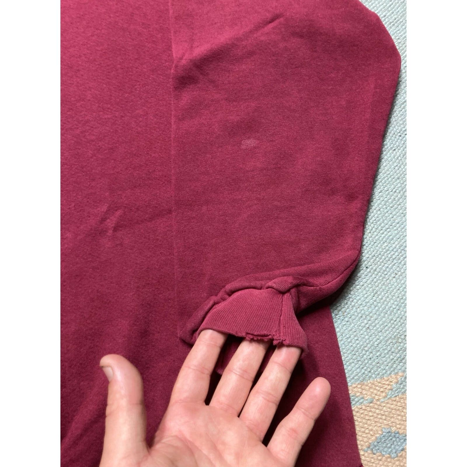 Vintage Vintage 80s 90s Cheetah Sweatshirt Crewneck Men Large Red Maroon USA 90s Pullover Knit Shirt Size US L / EU 52-54 / 3 - 5 Thumbnail