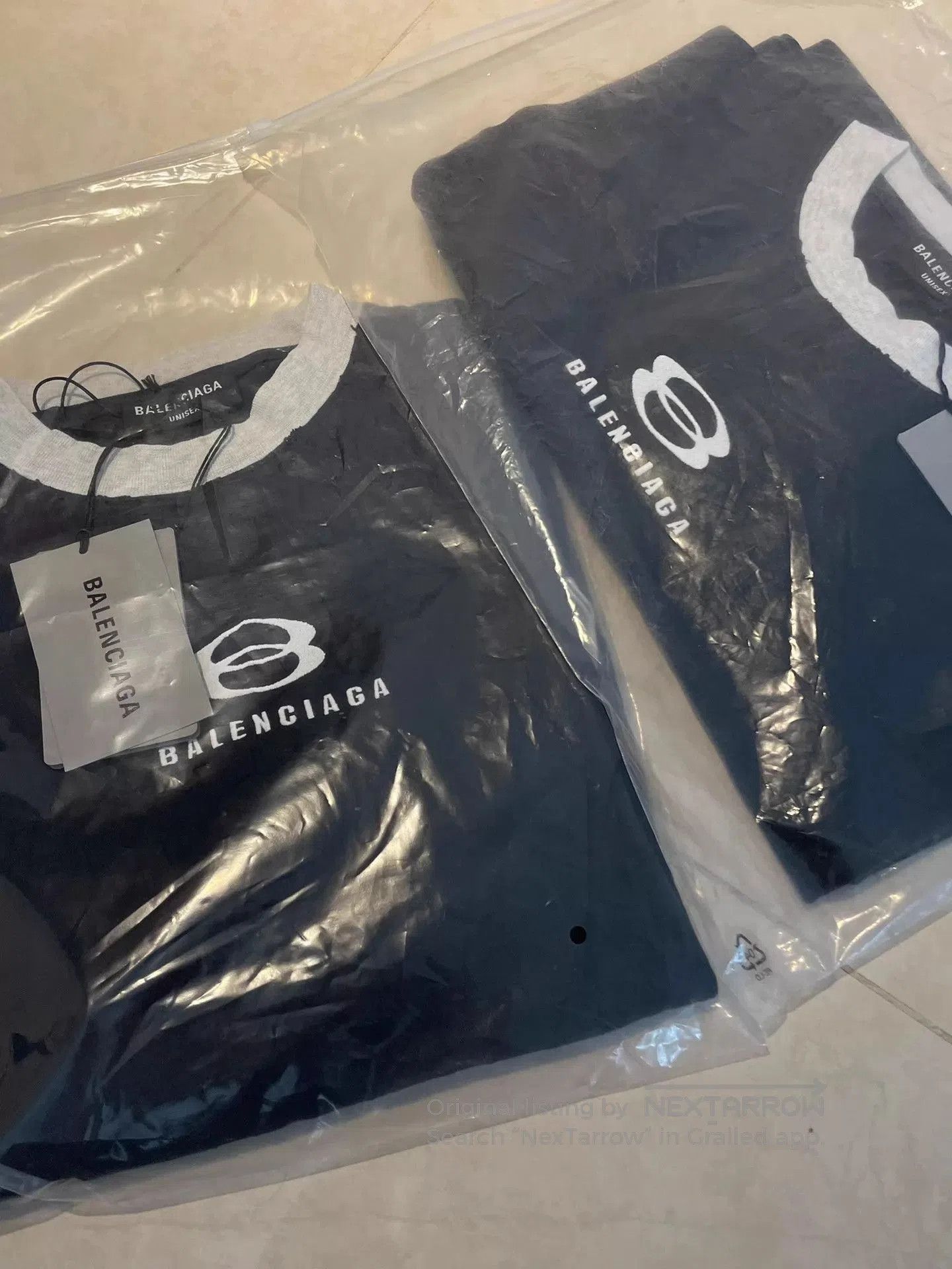 Balenciaga Black and Gray Short Sleeve T. Size US M / EU 48-50 / 2 - 4 Thumbnail
