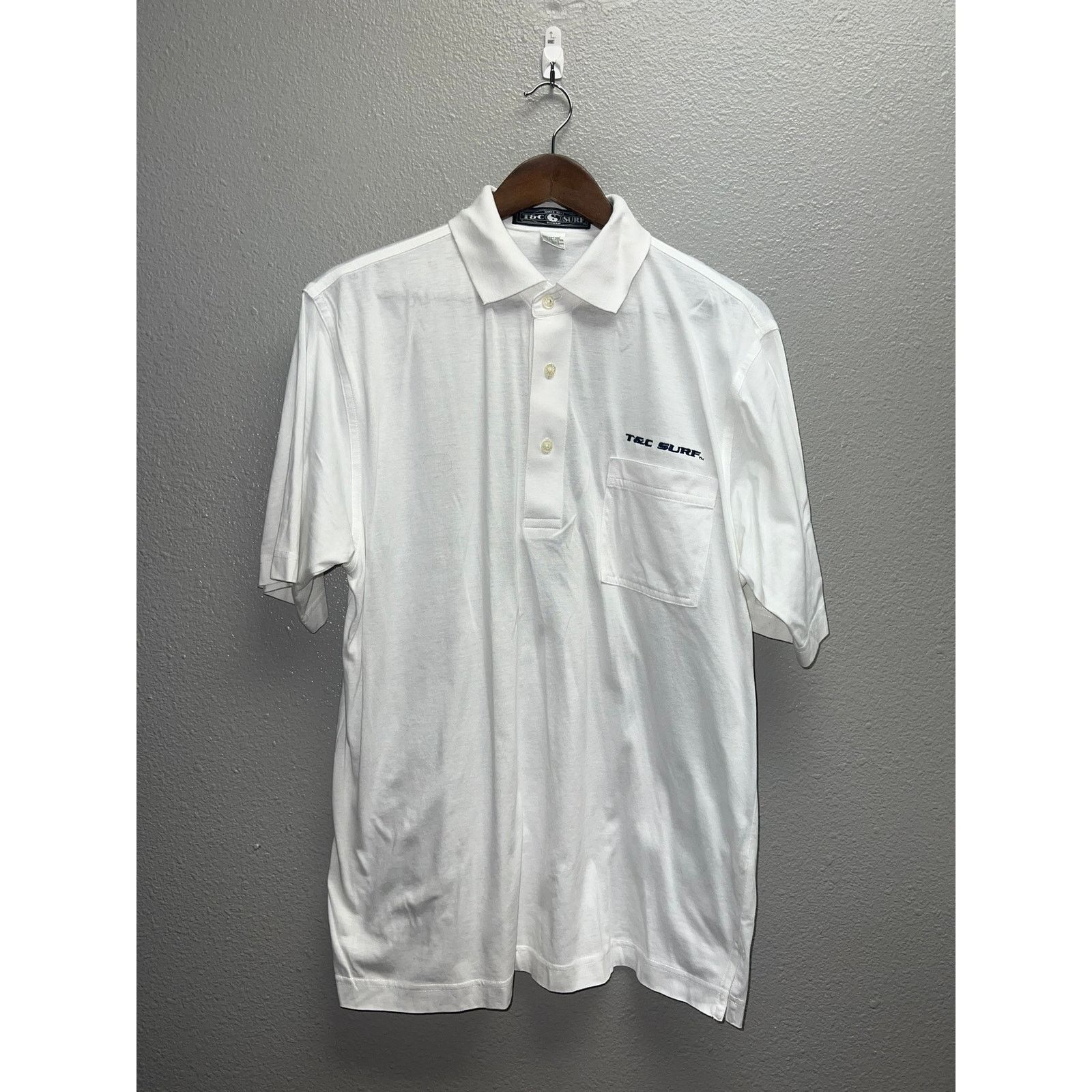Vintage Vintage T&C Surf Polo Shirt Hawaii White Surfing 90s M Size US M / EU 48-50 / 2 - 1 Thumbnail