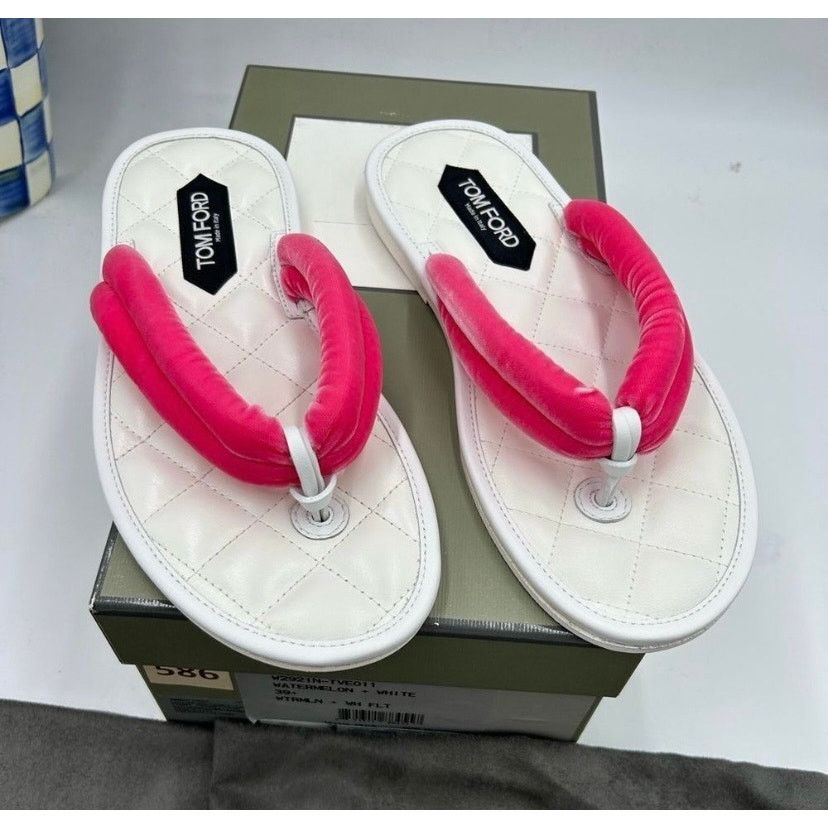 Tom Ford Women's Tom Ford flip-flop sandals size 39.5 made in Italy Size US 9.5 / IT 39.5 - 1 Thumbnail