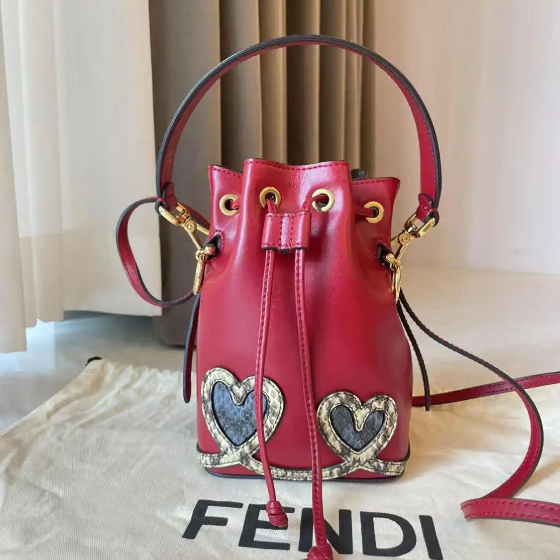 Fendi FENDI Mon Tresor mini Wine Red cowhide leather crossbody bag detachable strap Size ONE SIZE - 1 Thumbnail