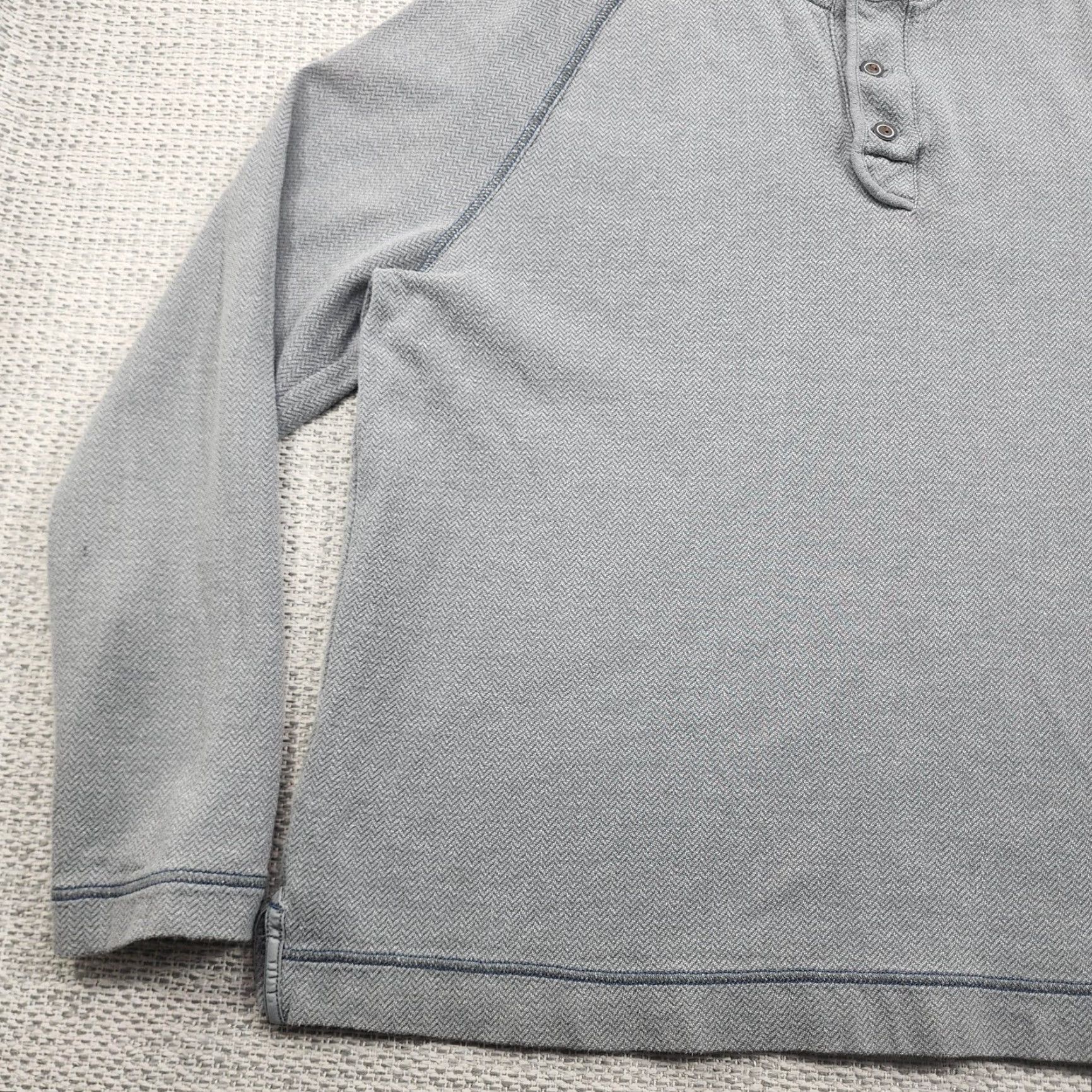 Tommy Bahama Tommy Bahama Sweater Mens 2XL Gray Henley Mock Neck Raglan Size US XXL / EU 58 / 5 - 3 Thumbnail