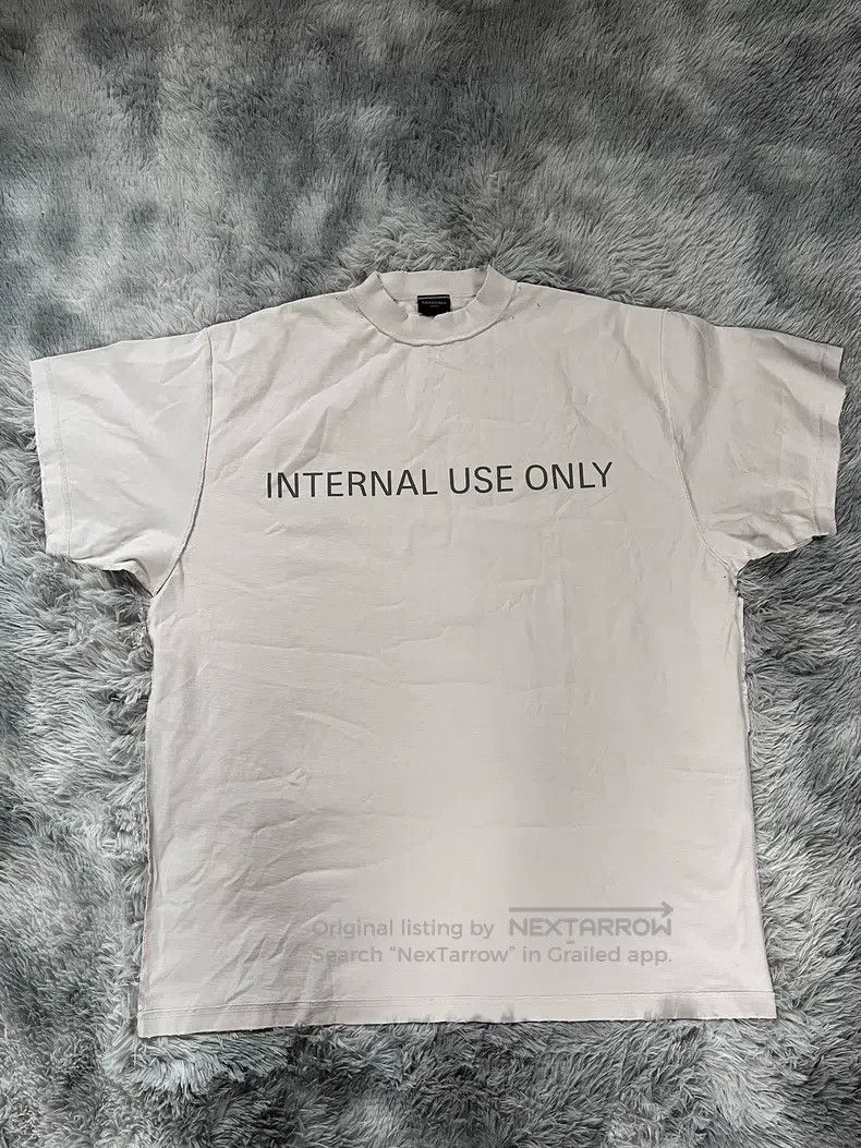 Balenciaga Balenciaga Alphabet Printed Short-Sleeve Crewneck T-Shirt Size US L / EU 52-54 / 3 - 1 Thumbnail