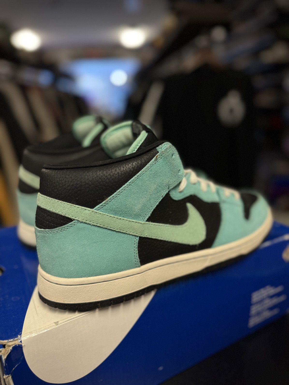 Nike Size 11 - Nike SB Dunk Mid Pro Sea Crystal 314383-033 Size US 11 / EU 44 - 2 Thumbnail