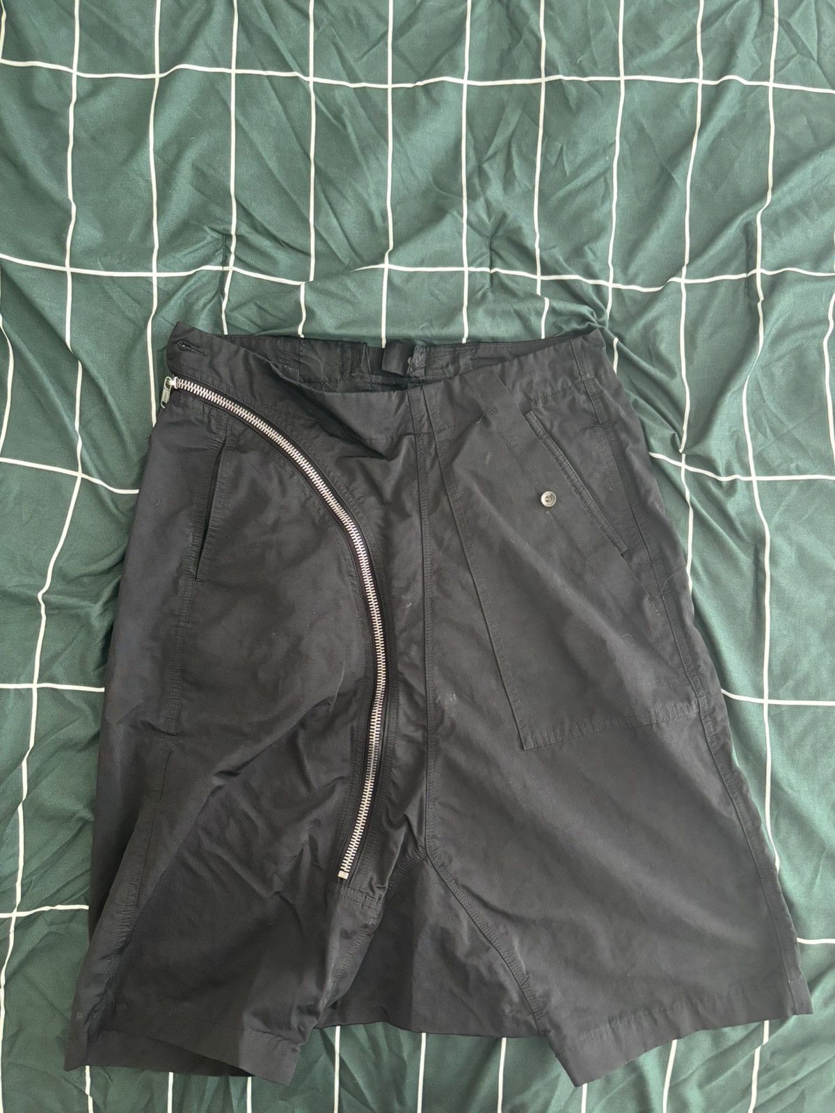 Rick Owens Rick Owens Aircut shorts Size US 32 / EU 48 - 2 Thumbnail