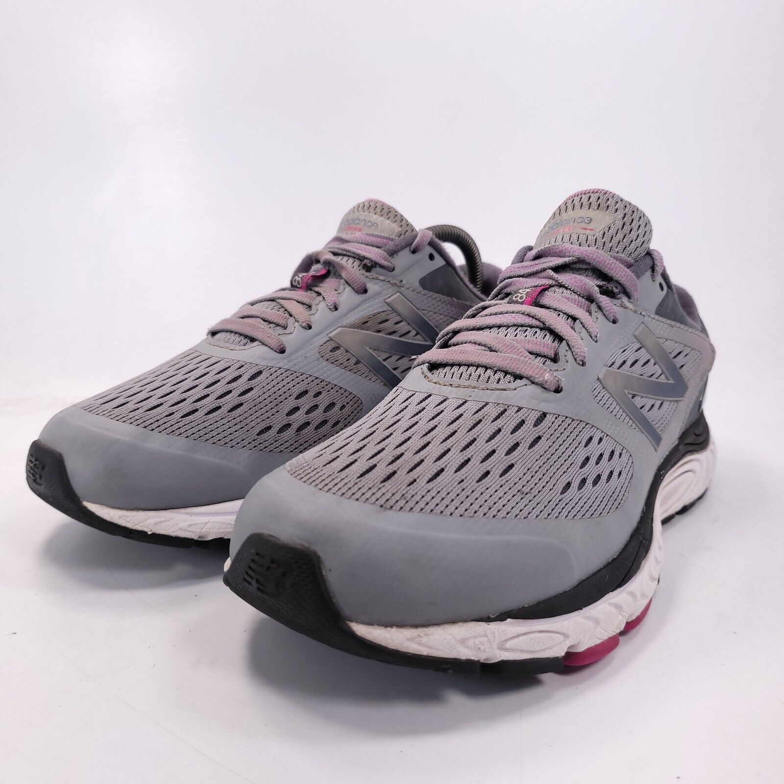 New Balance New Balance 840 v4 Shoe Womens Size 9 W840GO4 Gray Purple Size US 9 / IT 39 - 1 Thumbnail