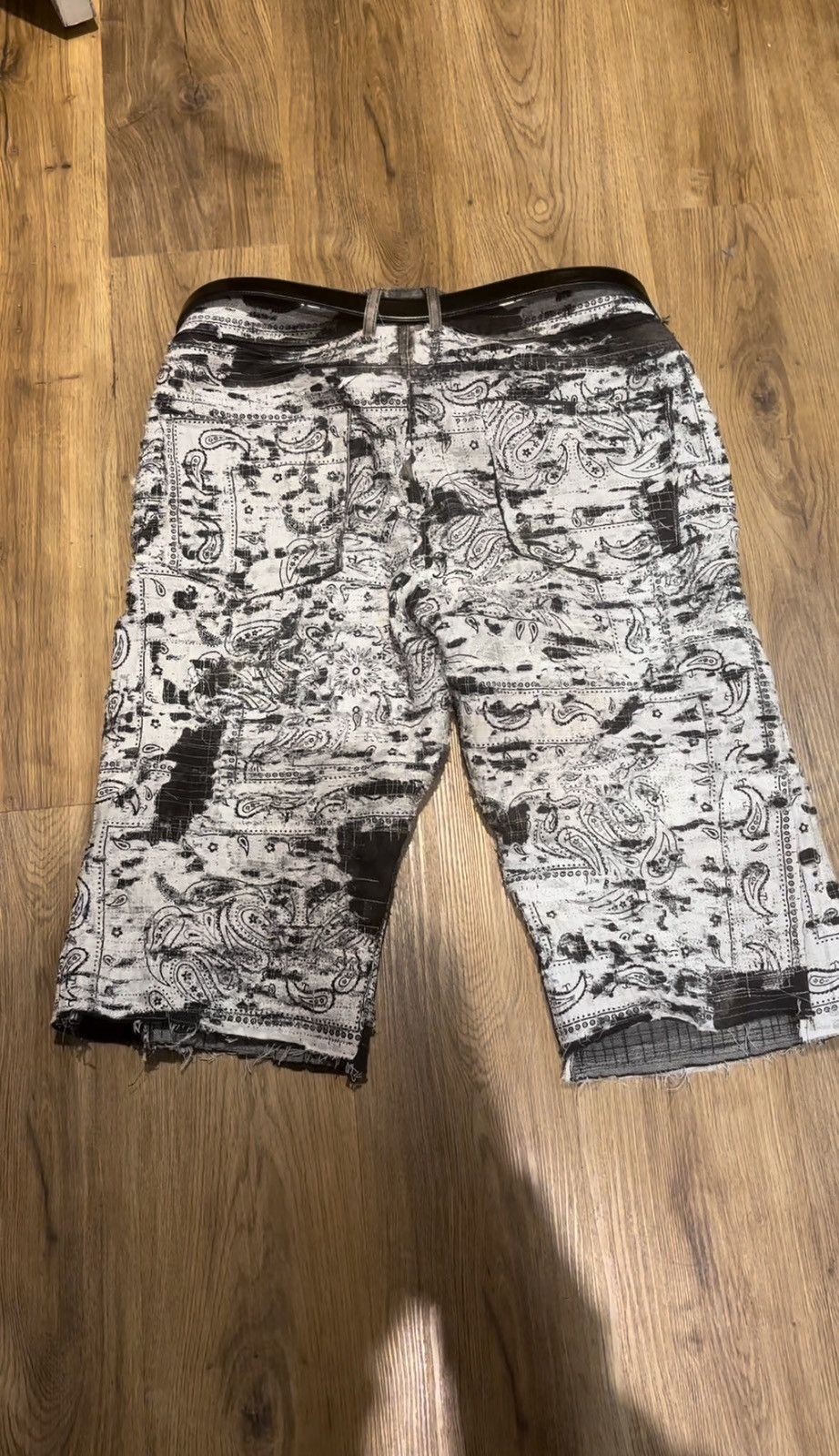 Ends Repair × Vintage White Boro Denim Shorts Size US 36 / EU 52 - 2 Thumbnail
