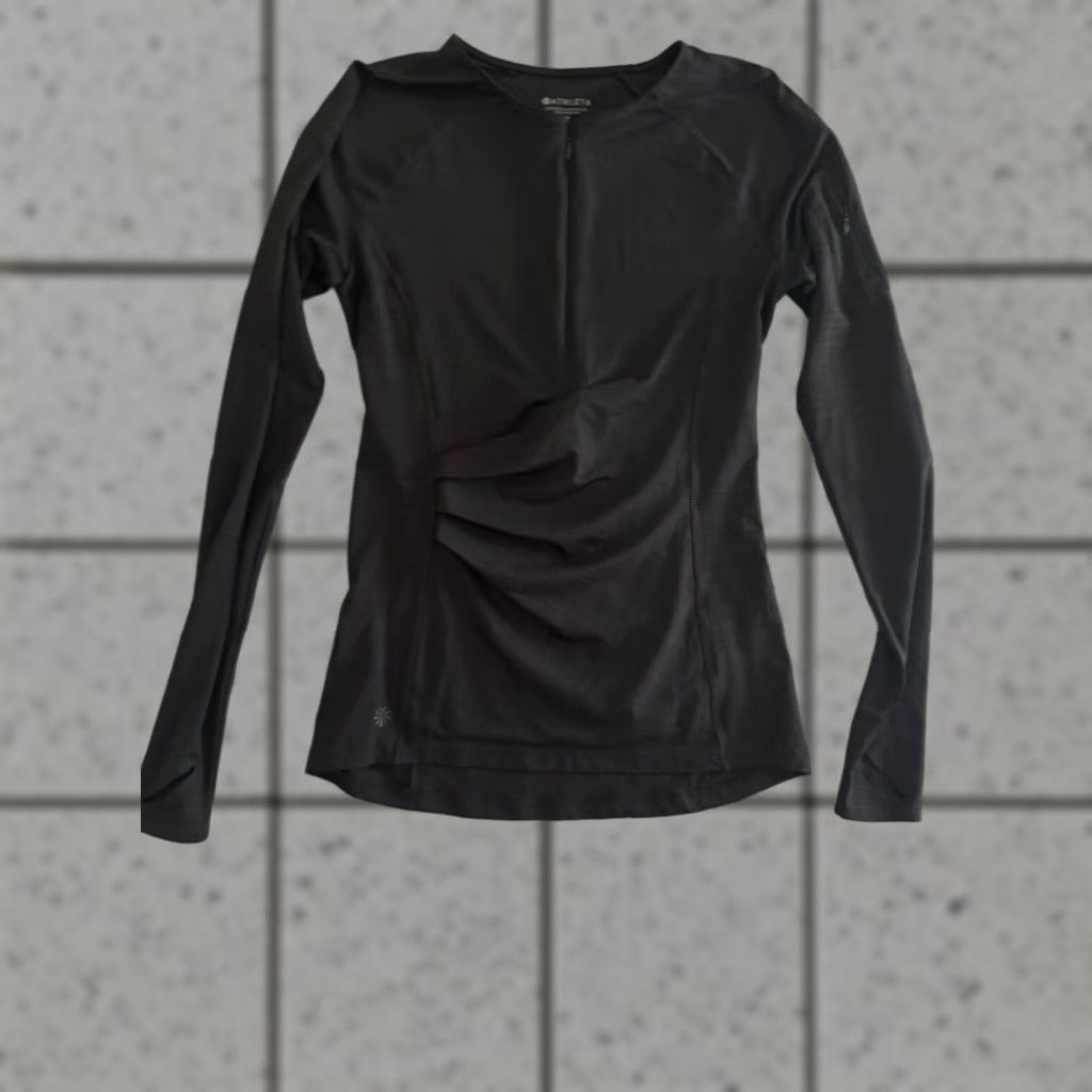 Athleta Athleta Shirt Long Sleeve Womens ST Black front zipper pocket Size S / US 4 / IT 40 - 1 Thumbnail