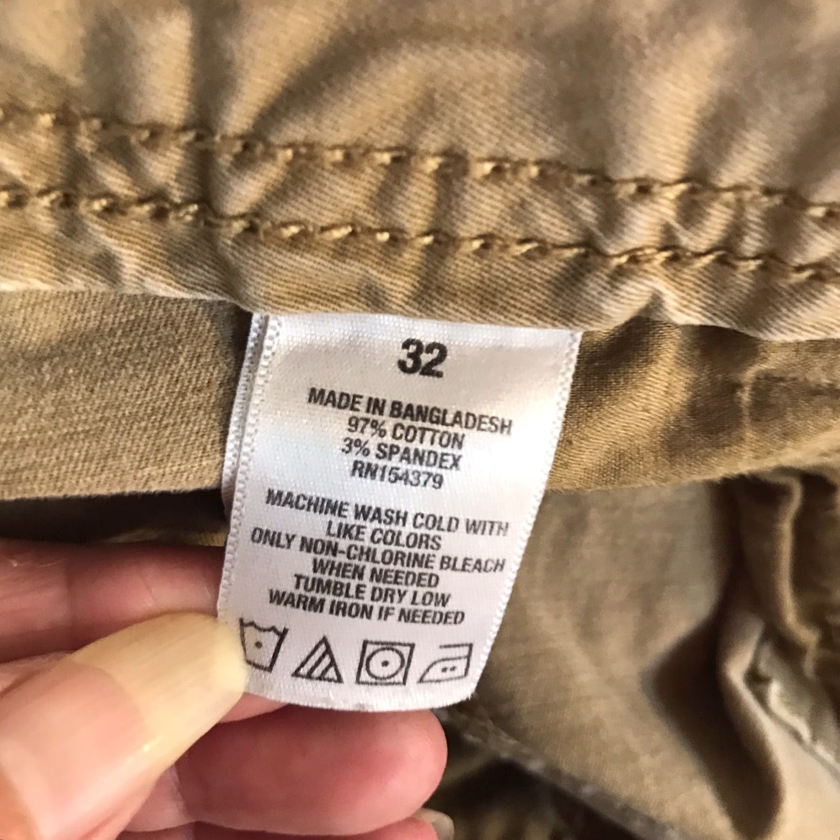 Vintage VINTAGE Aeropostale Cargo Shorts Men Size 32 Beige Casual Summer Lightweight Breathable Size US 32 / EU 48 - 8 Thumbnail