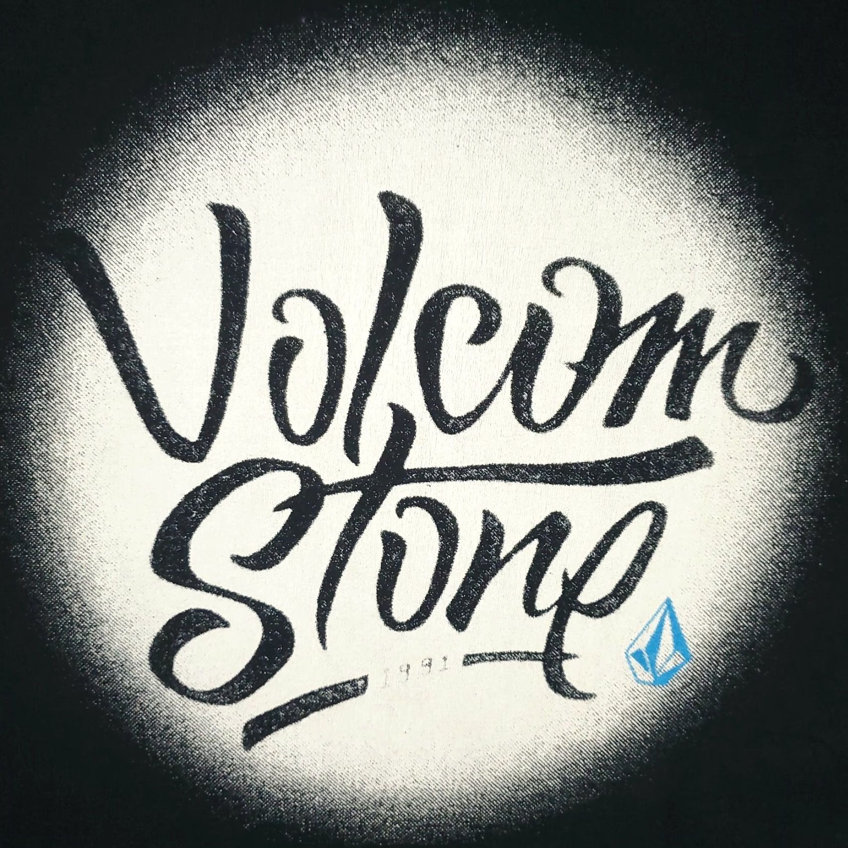 Volcom VINTAGE Volcom Shirt Unisex Adults Black Crew Neck Short Sleeve L Logo Graphic Modern Casual T-Shirt Mens / Womens Size US L / EU 52-54 / 3 - 2 Thumbnail