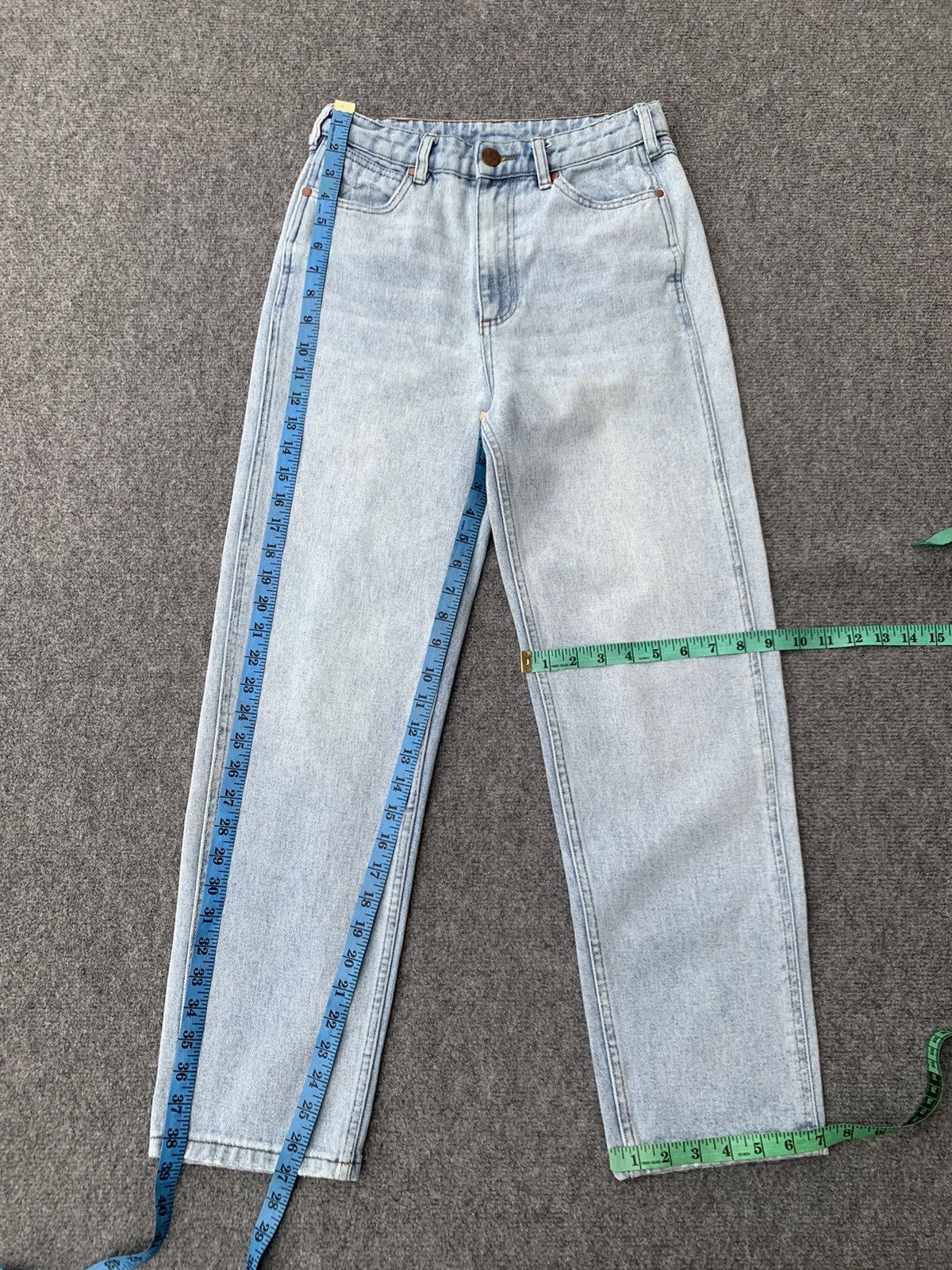 Wrangler RARE 💥 Wrangler X Billabong jeans. Size US 28 / EU 44 - 12 Thumbnail