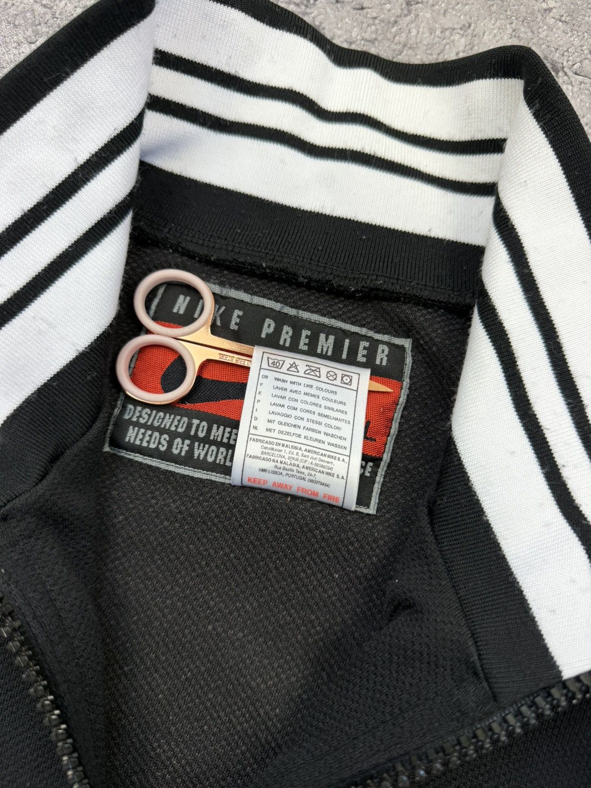 Nike Vintage 90s Nike Track Top Jacket Retro Swoosh Y2K Drill Size US XL / EU 56 / 4 - 13 Thumbnail