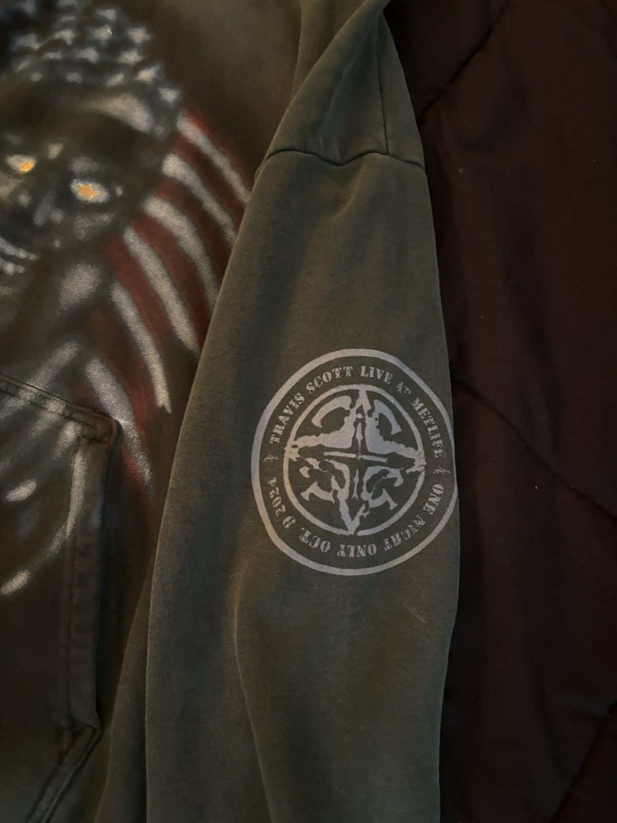 Travis Scott METLIFE EXCLUSIVE TRAVIS SCOTT HOODIE Size US M / EU 48-50 / 2 - 4 Thumbnail